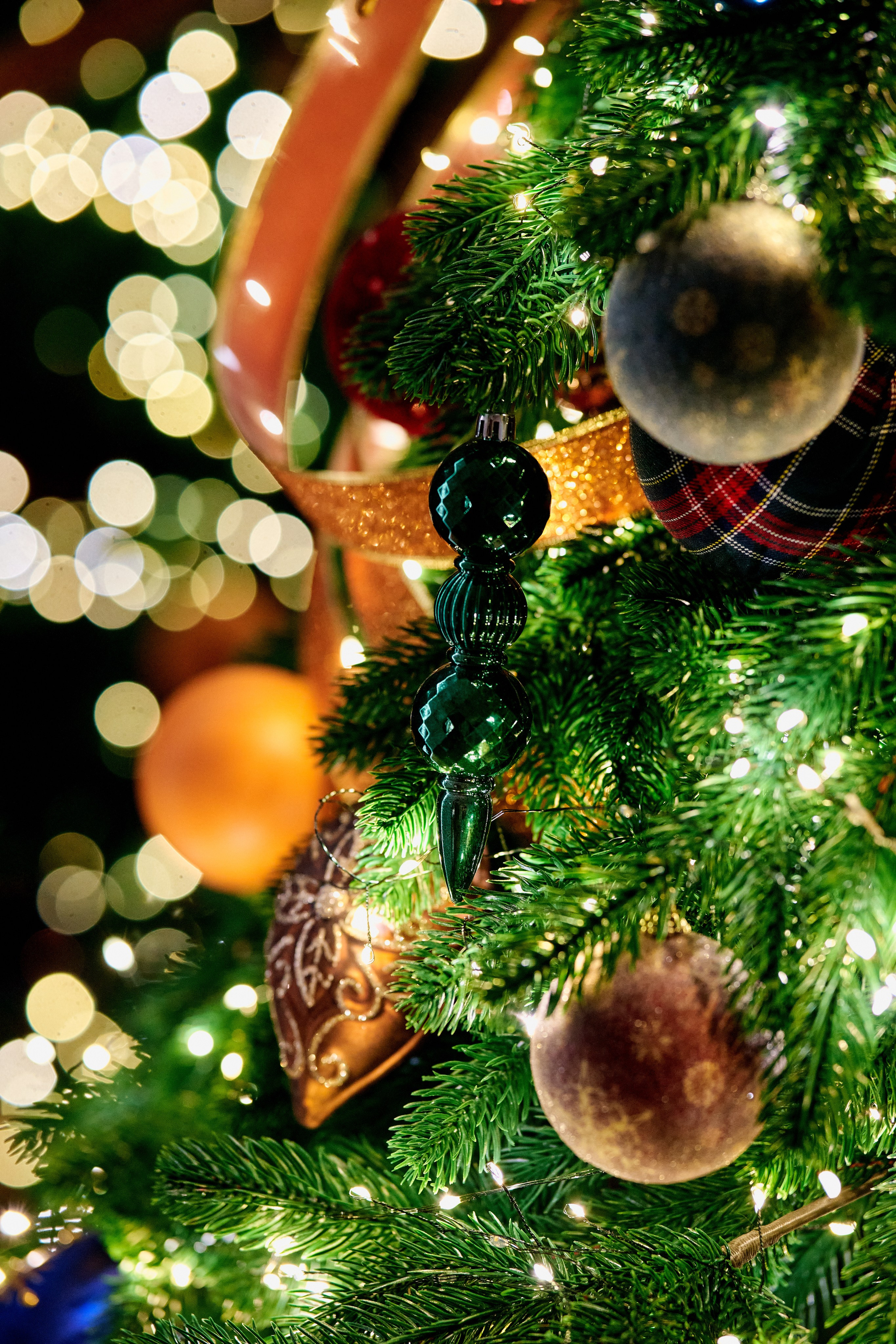 Новогодний декор ресторана Альбатрос. Фотограф Таганрог Анна Трайжон