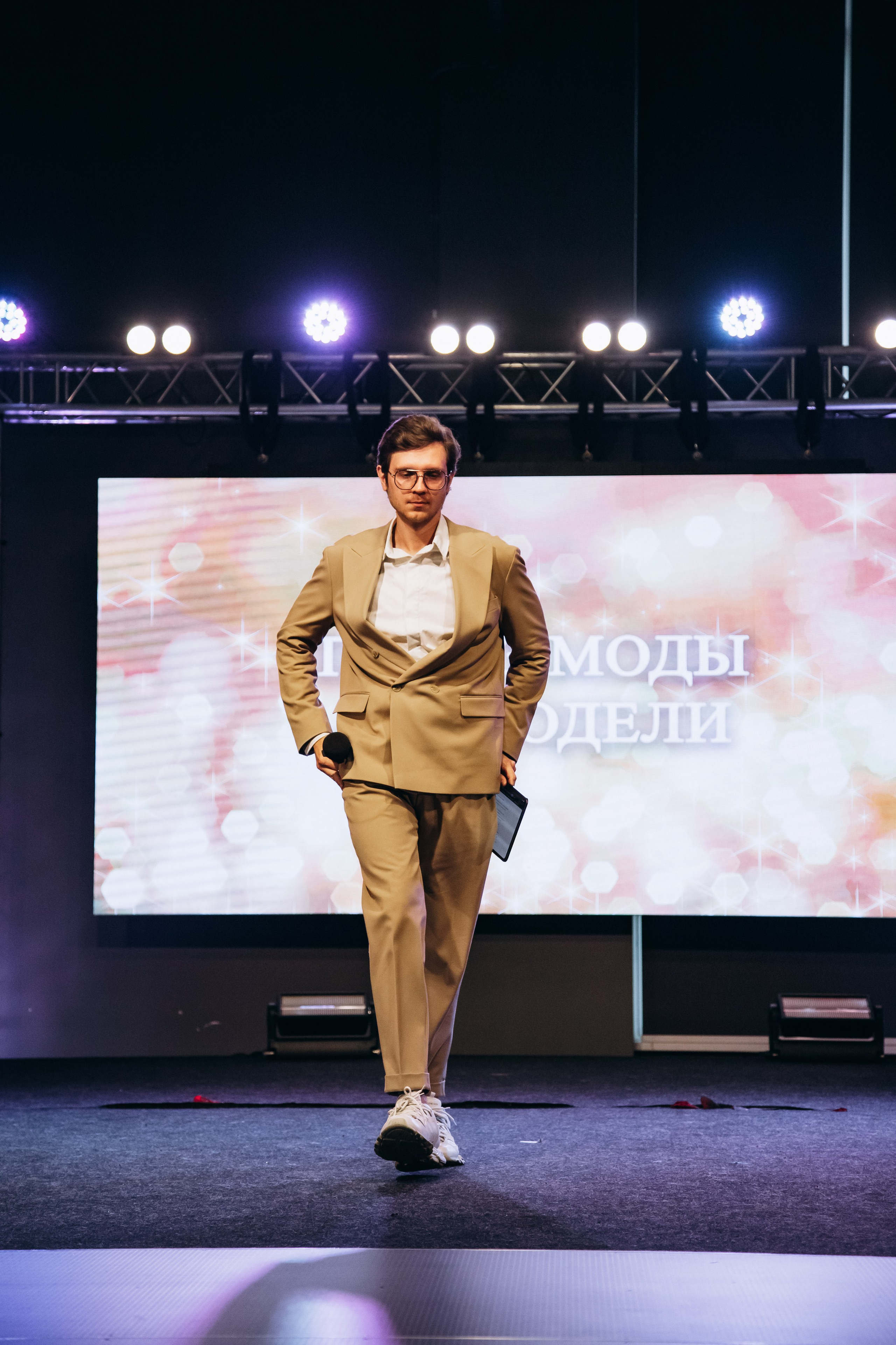 Показ мод | АртМодели. Фотограф Михайлова Анастасия | Белгород