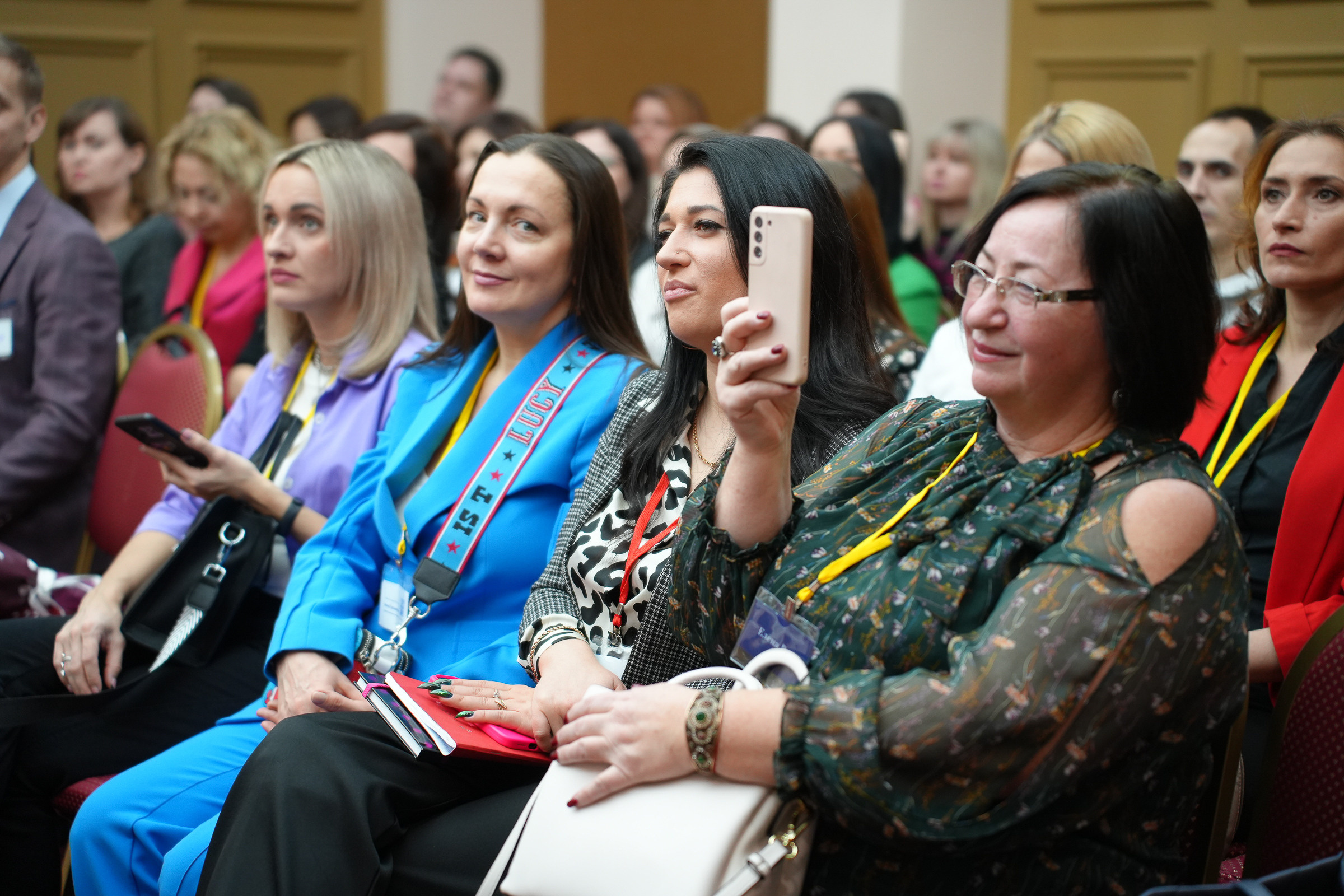 Фоторепортаж с бизнес конференции. Фотограф для семей и экспертов в г. Воронеж Ирина Круглова