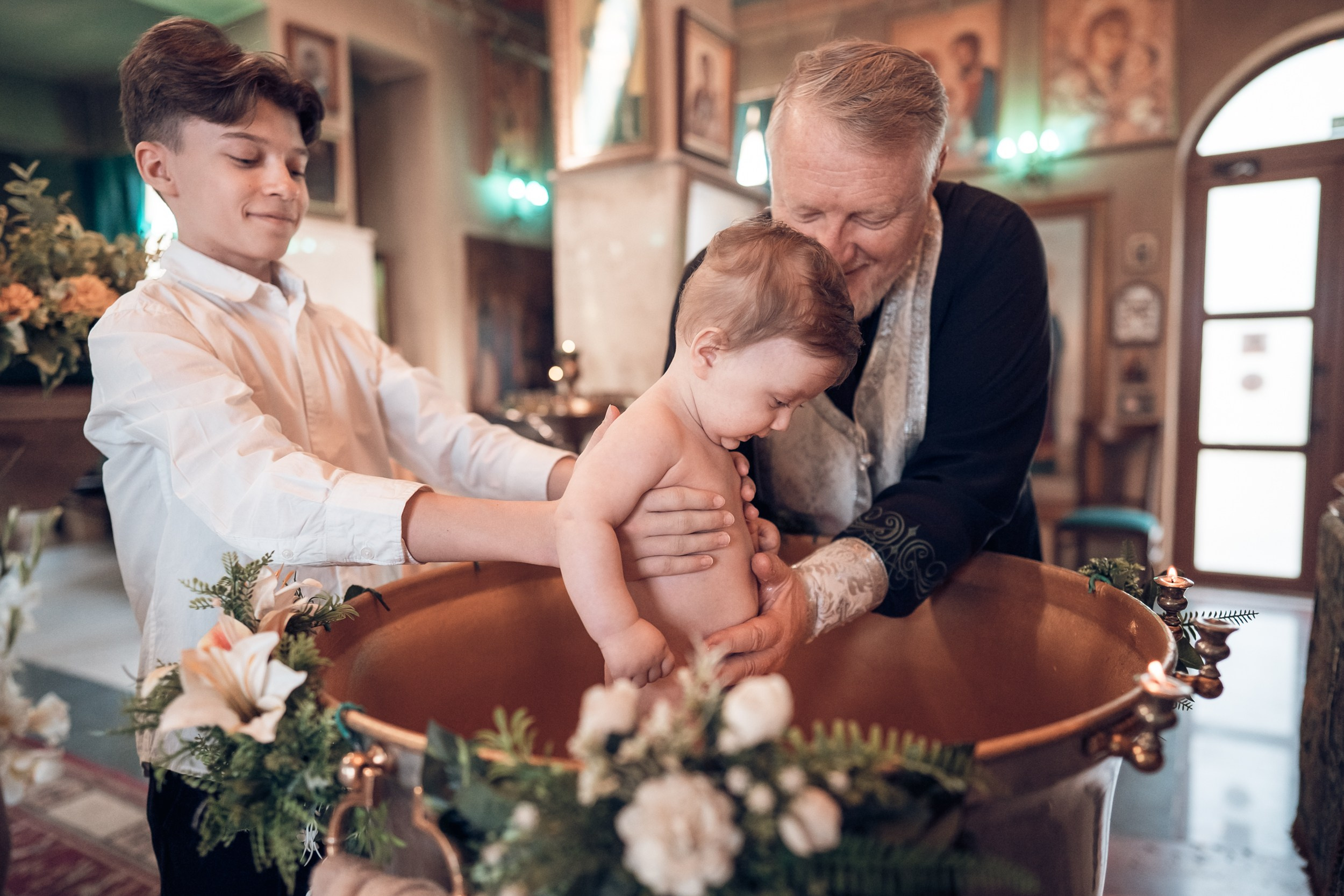 Крещение в храме Прп.Сергия Радонежского с. Орлиное. Церковный фотограф Севастополь