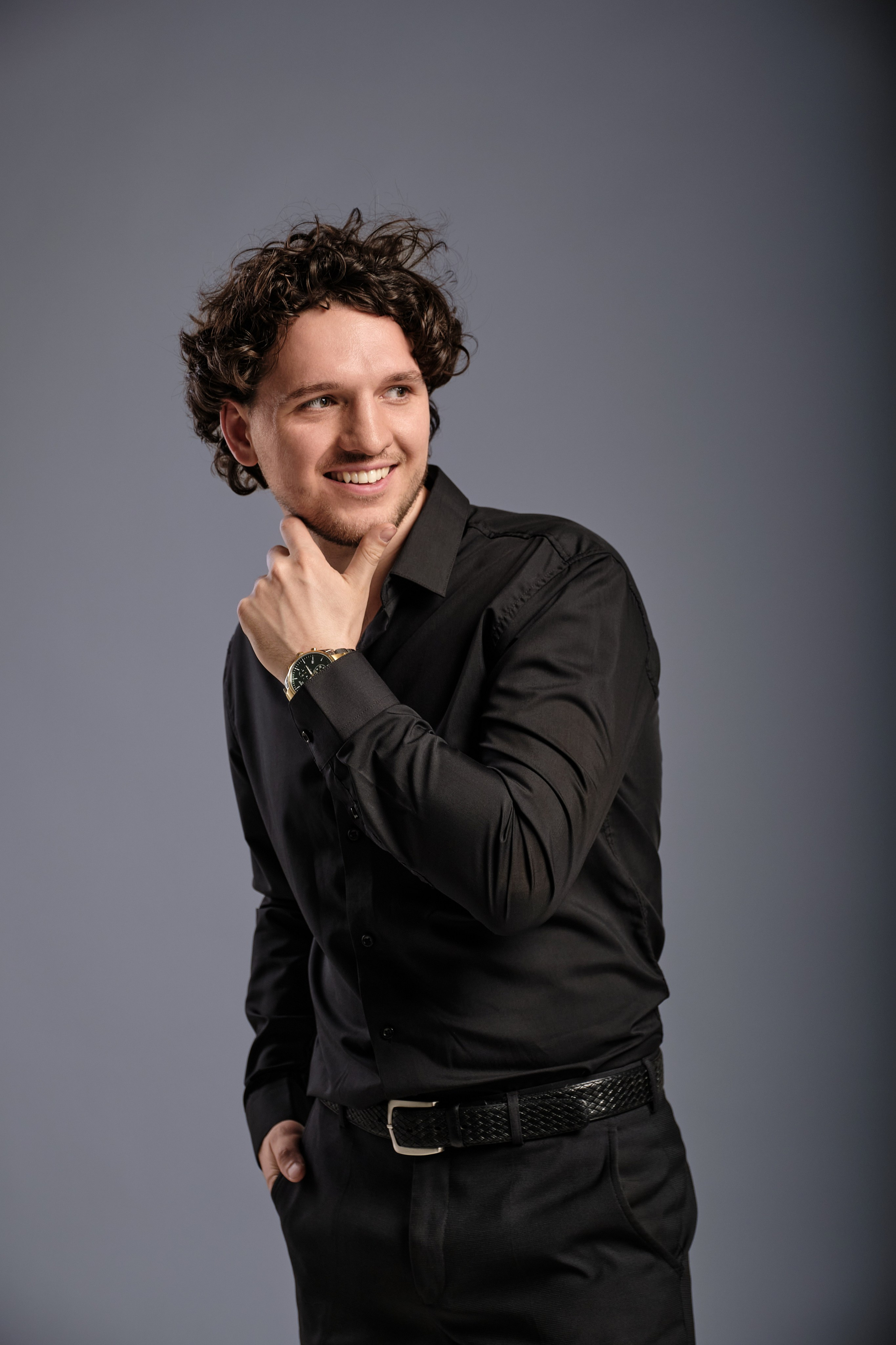 Деловой портрет и контент-съемка для Артема