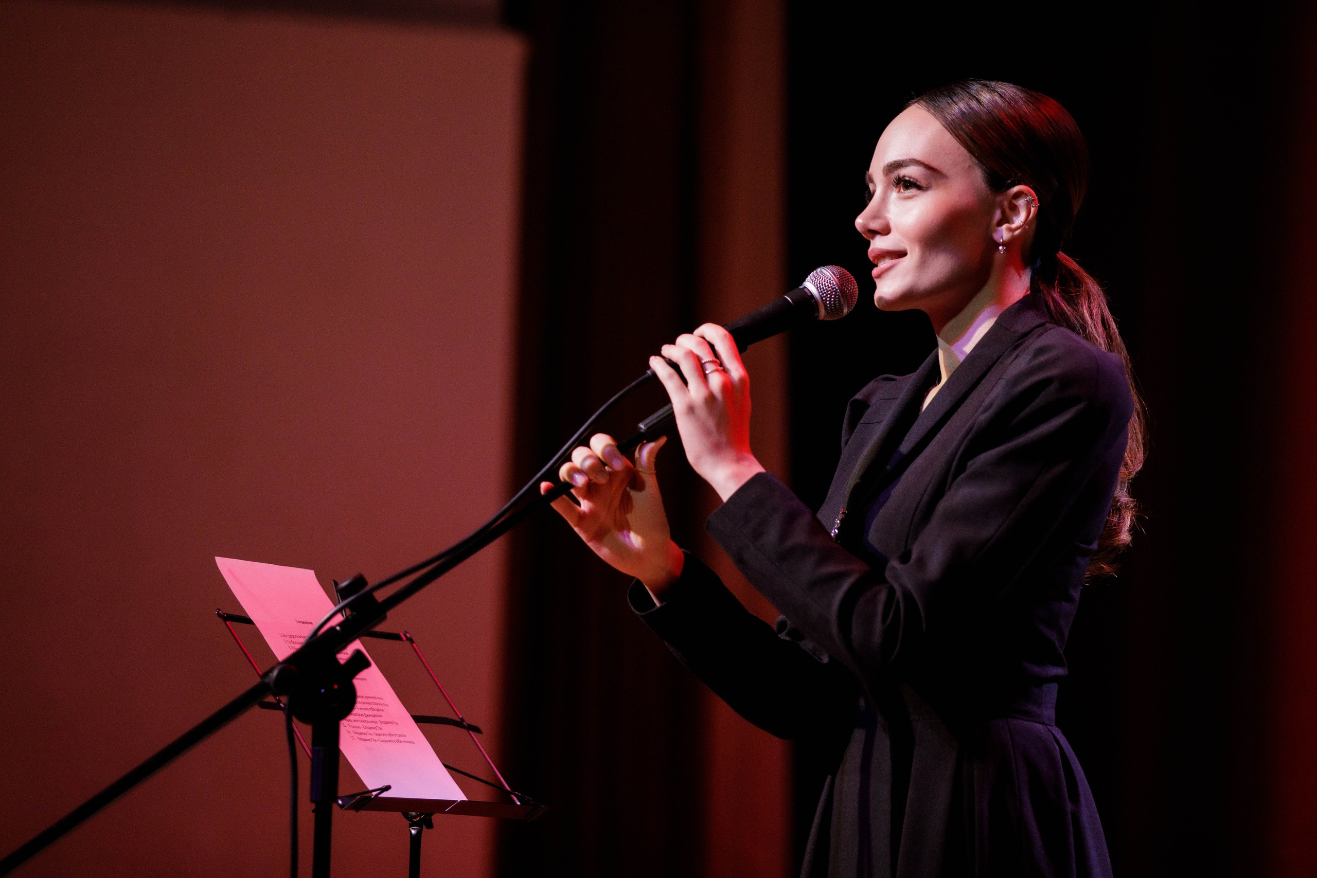 Концертное. ЧБ Фотограф Ольга Лесли