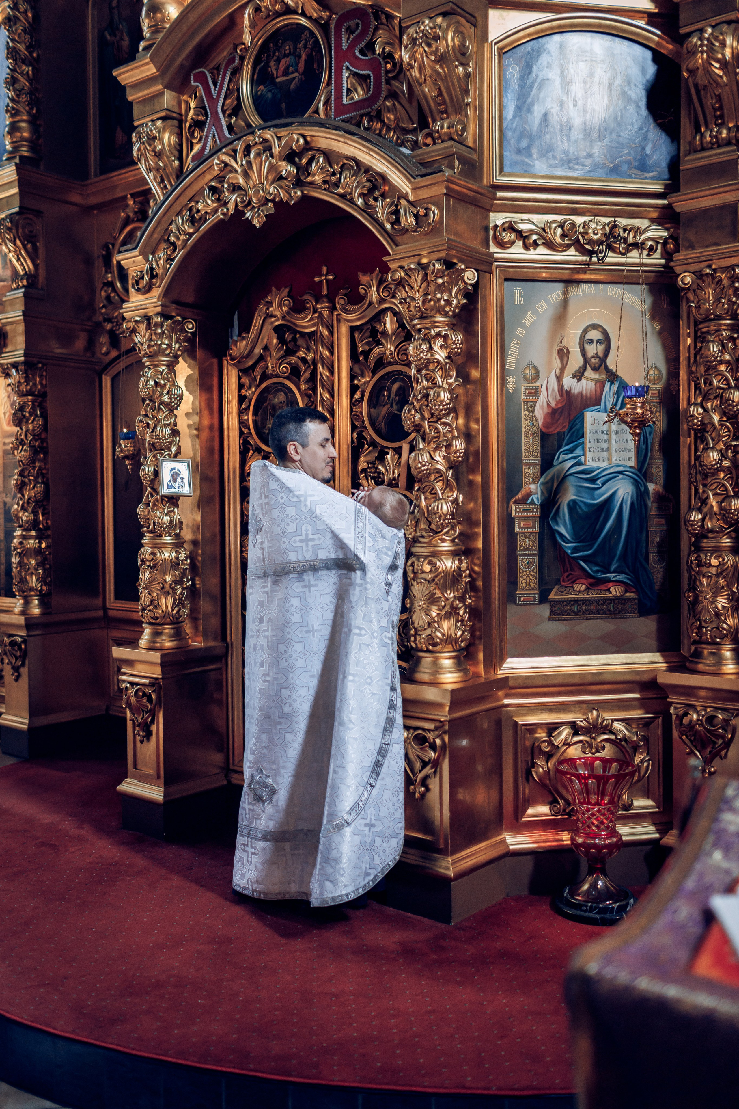 Крещение в Храме Святого Уара Мученика в Вешках. Профессиональный фотограф в Москве и Мо Мария Шантарёва