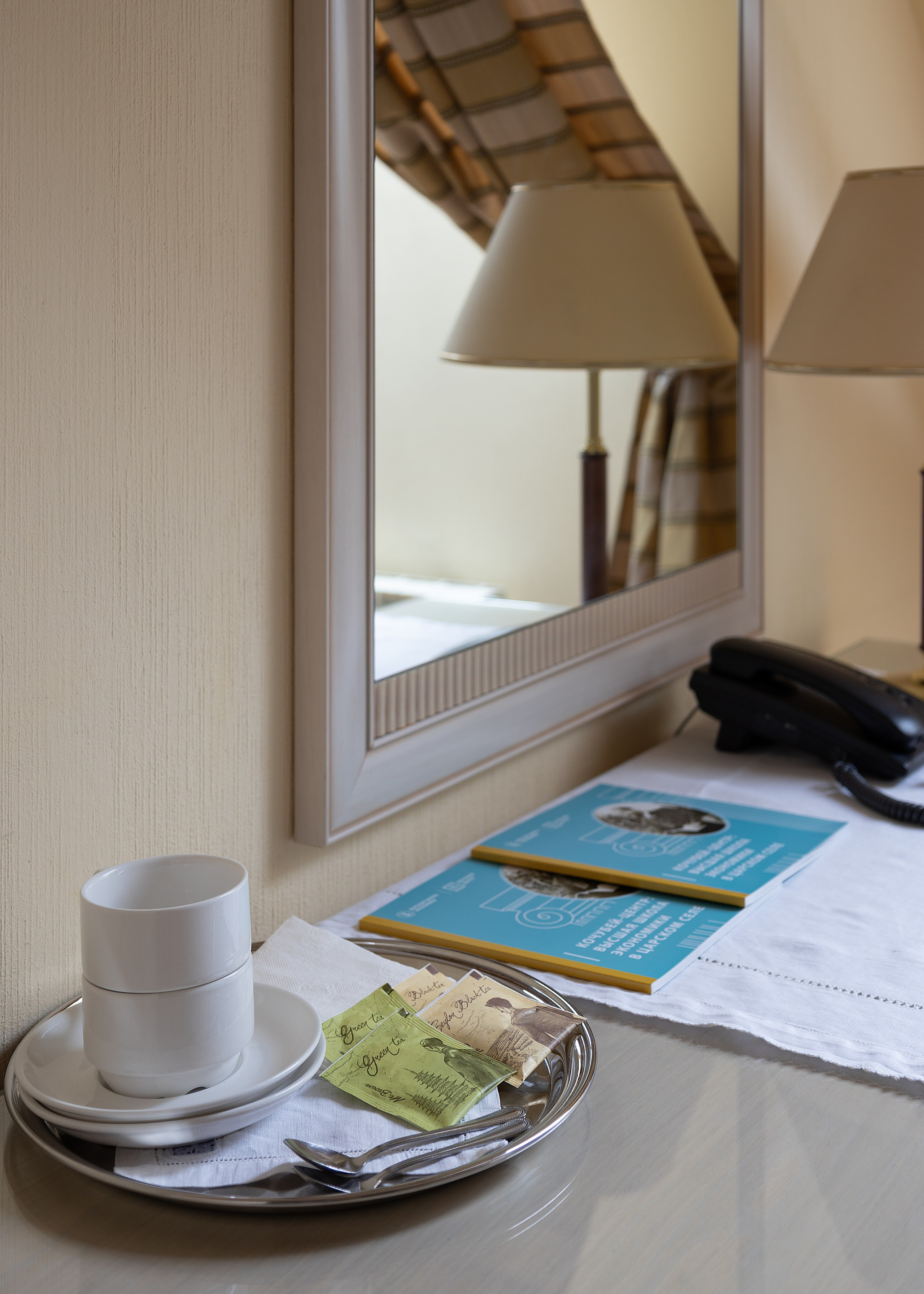 Интерьерная съёмка. Портретный фотограф в г. Санкт-Петербурге