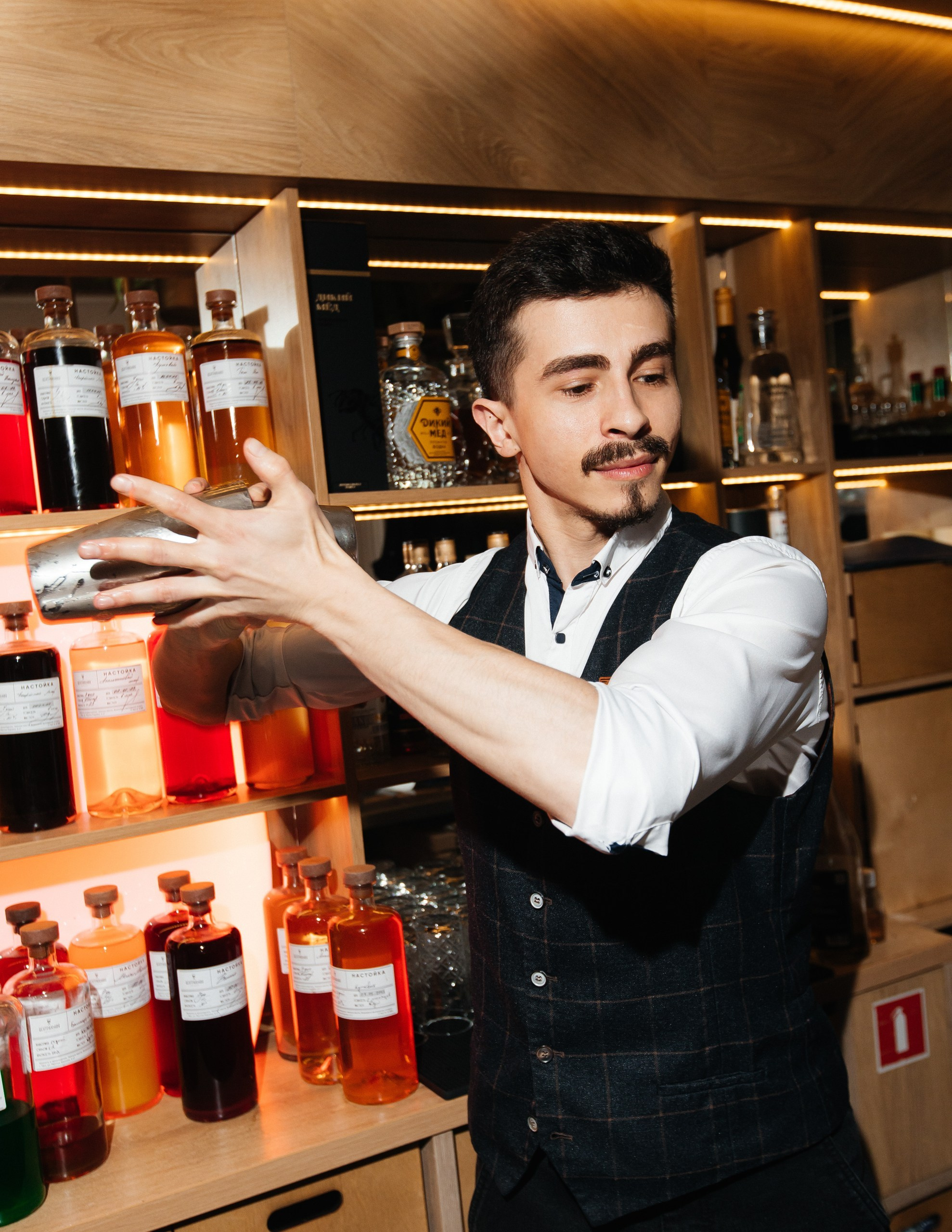 День рождения «Центральная рюмочная». Фотограф Артем Давыдов