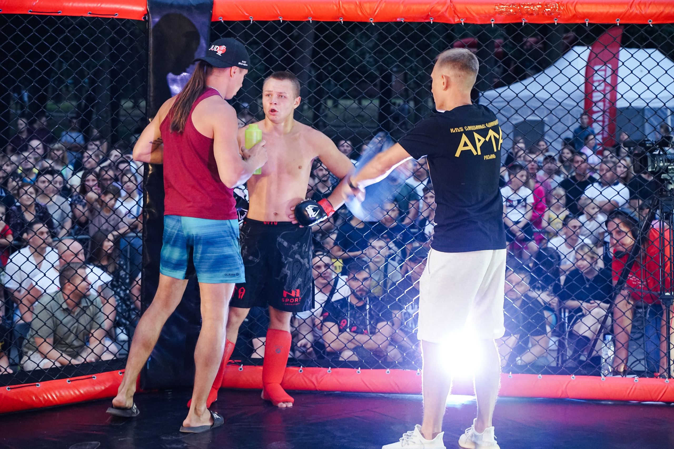 Вечер боев в ЦПКиО. Фотограф Надежда Погребняк | Рязань | Москва