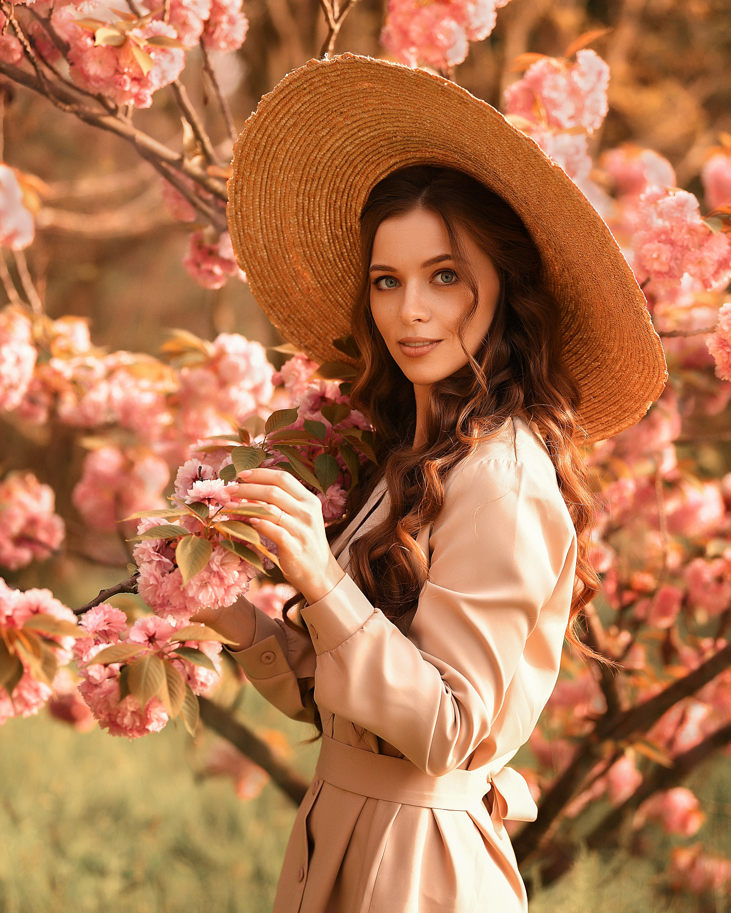 Сочи апрель 2023 год. Женский фотограф в Москве Богдашкина Динара