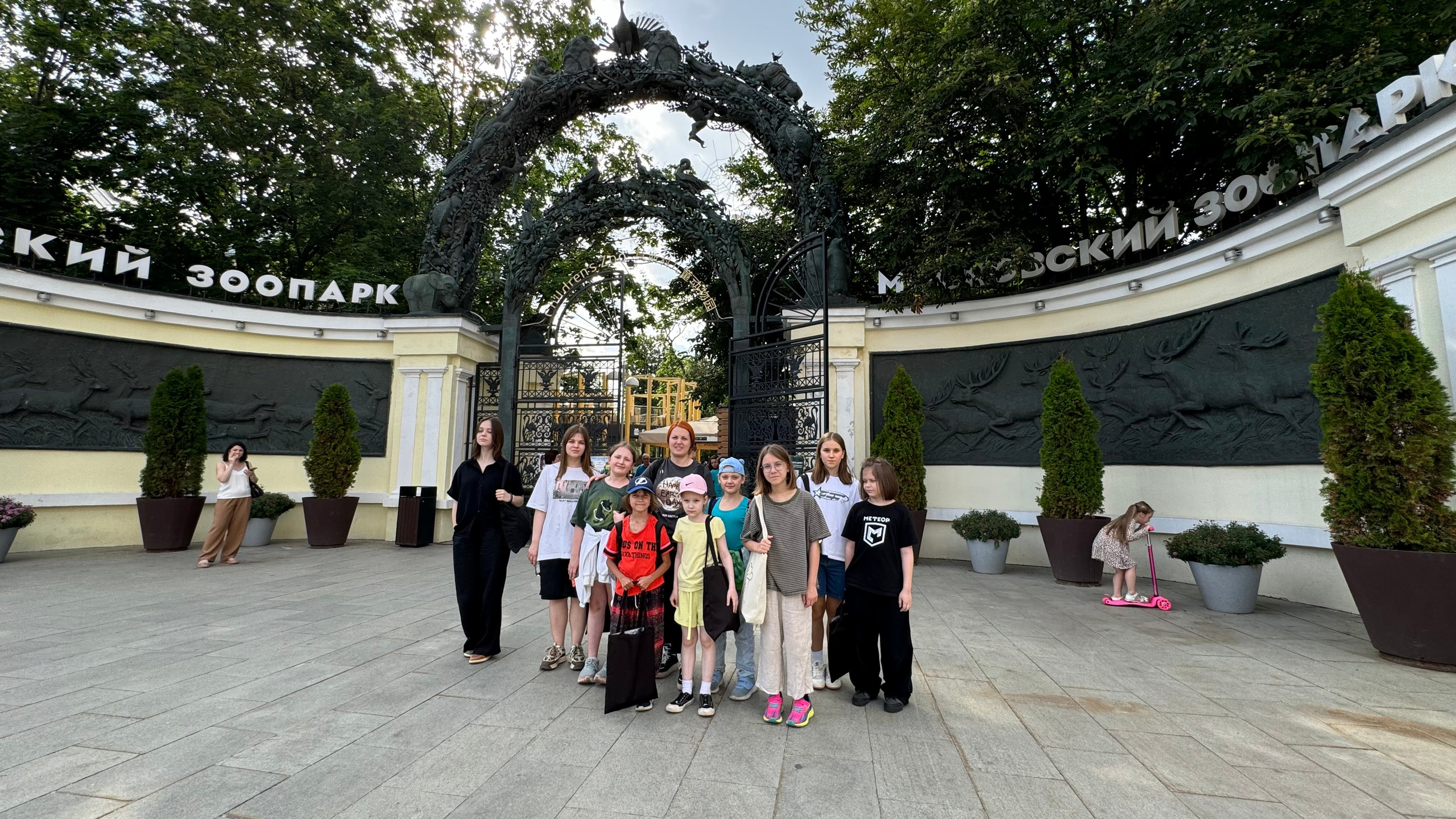 Приглашаем в арт-лагерь в Москве для детей!. Арт-вечеринки и мастер-классы в Москве для взрослых и детей
