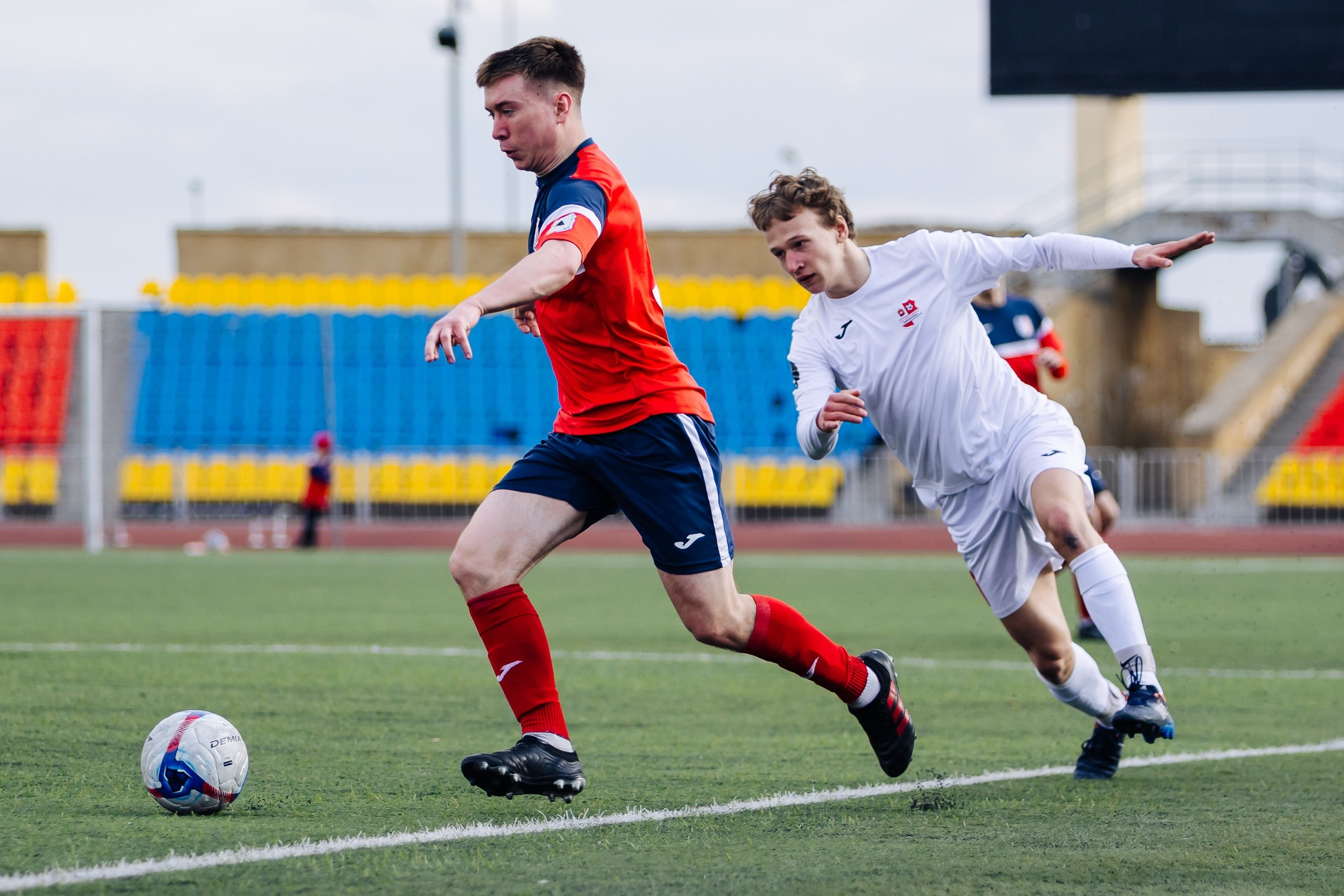 ФК «Металлург-Магнитогорск» vs ФК «ОСШ-Челябинск-М» // 05.04.25. Денис Прохоров Фотограф в г. Магнитогорск