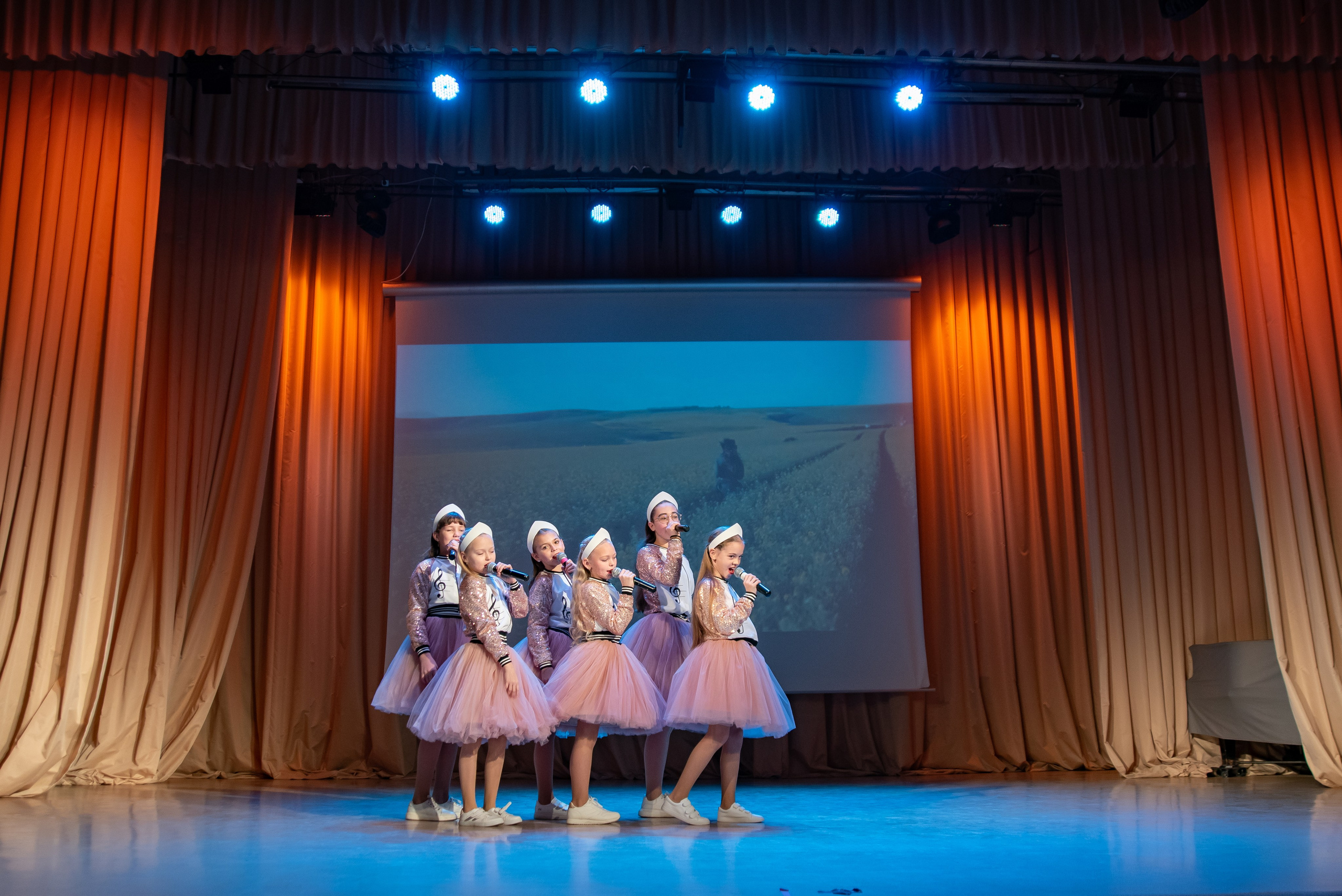 Репортажная съёмка концерта в Нижнем Новгороде. Фотограф Макс Огурцов в Нижнем Новгороде