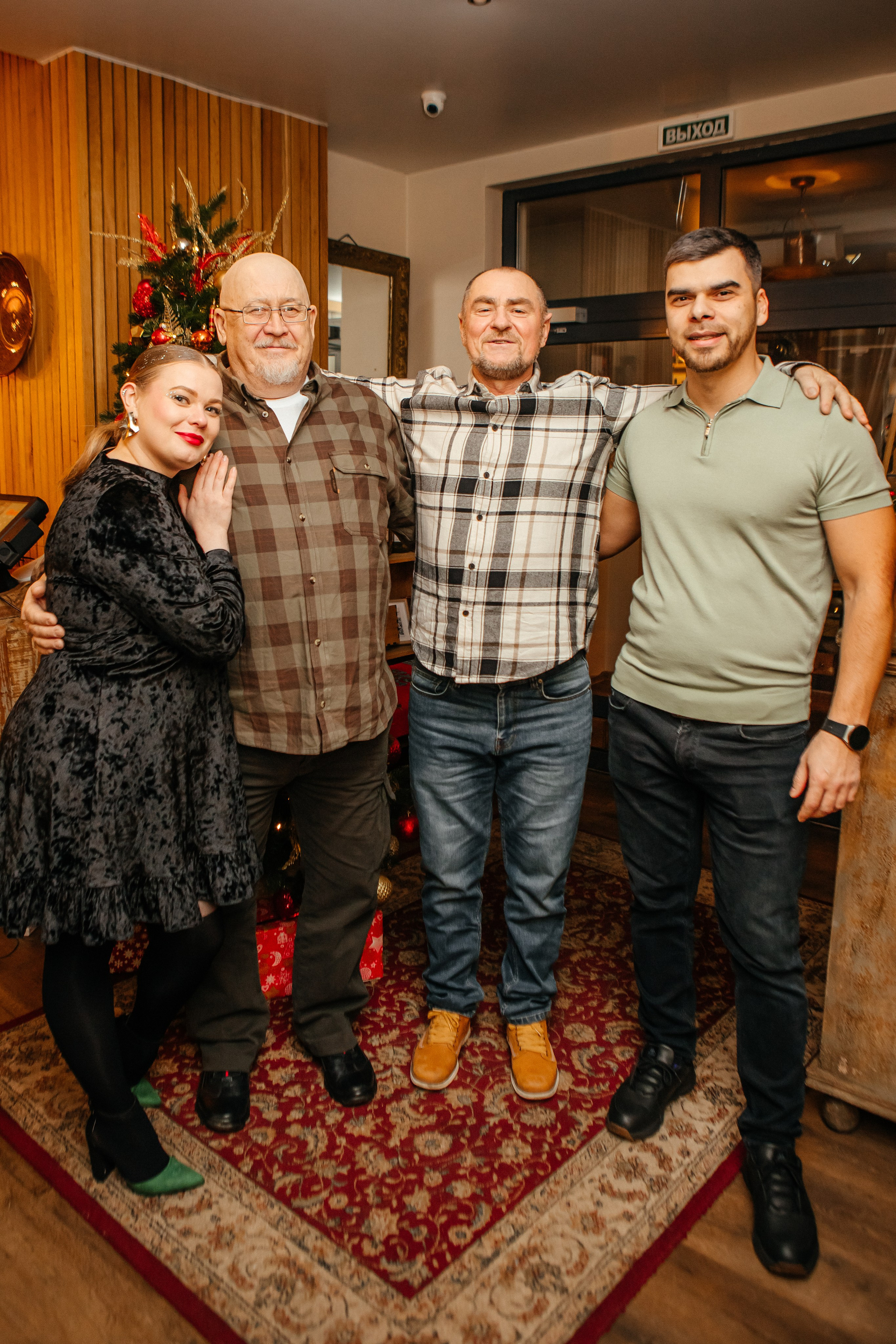 Корпоратив новогодний. Elena Sova — семейный и женский фотограф в Санкт-Петербурге