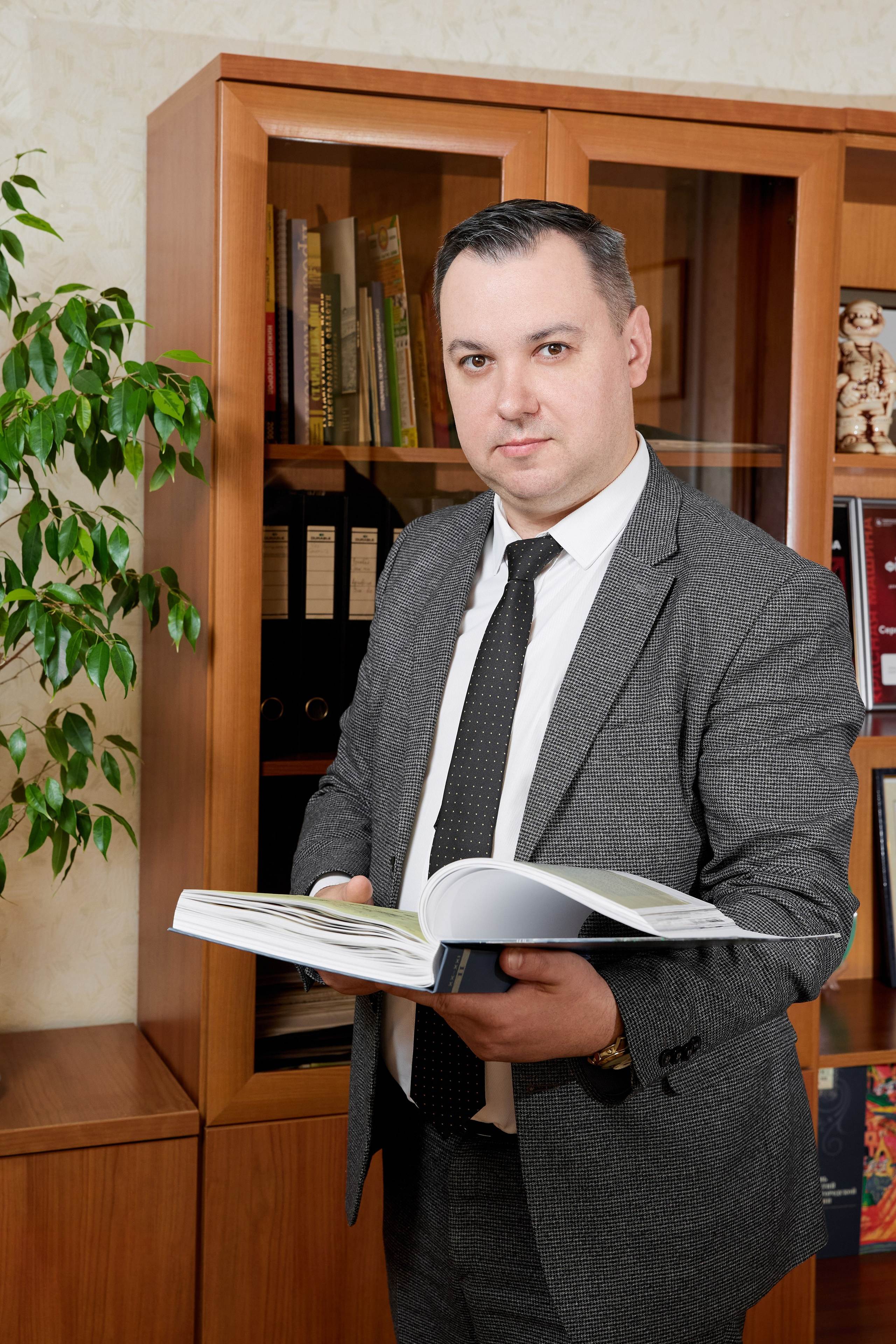 Фотосъёмка сотрудников для государственного учреждения | Деловые портреты