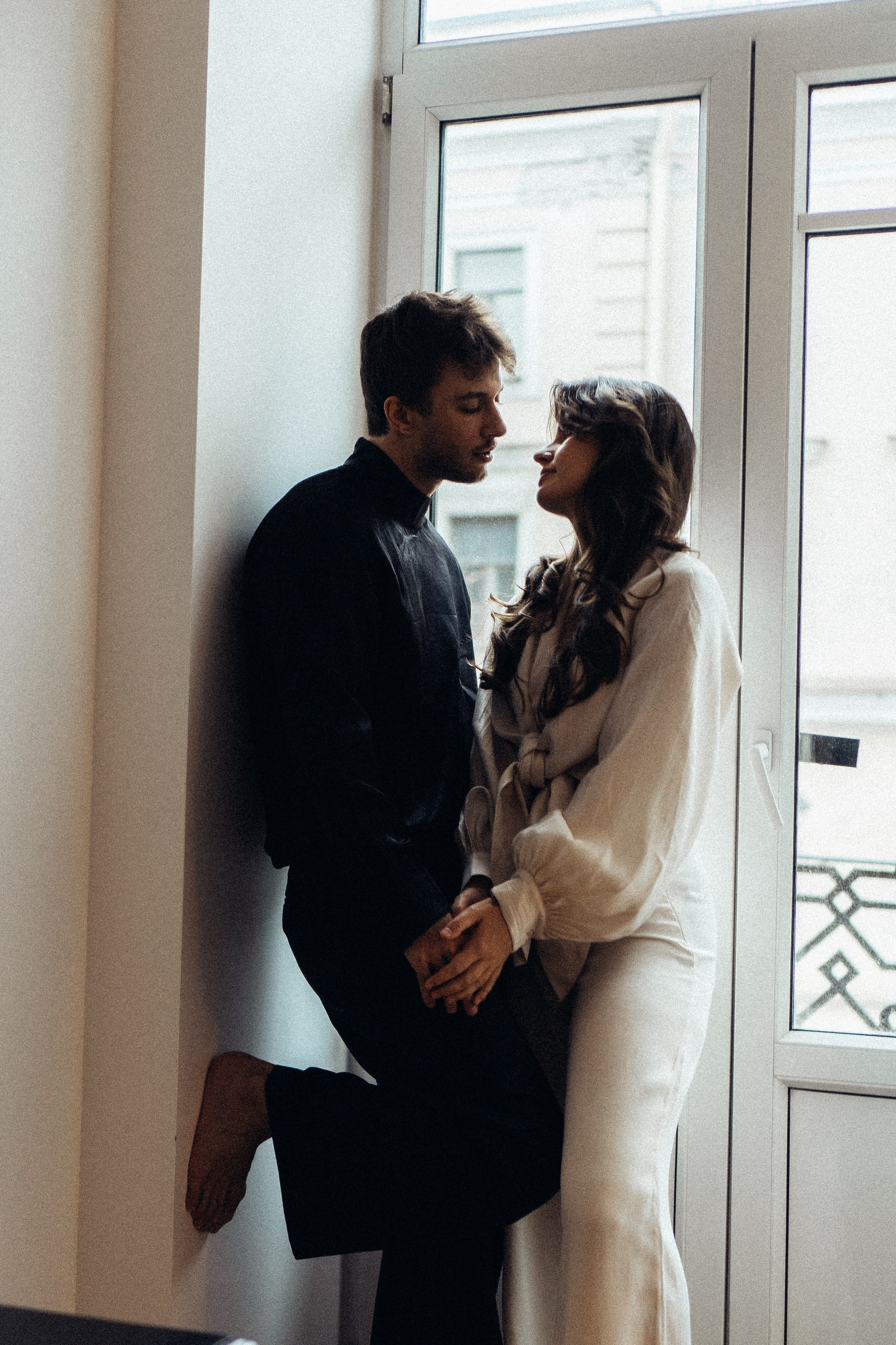 УТРО ЖЕНИХА И НЕВЕСТЫ В ПИТЕРСКОЙ КВАРТИРЕ И СЬЕМКА С СВАДЕБНЫХ ОБРАЗАХ. Профессиональный фотограф, Санкт-Петербург — Виктория Богомолова