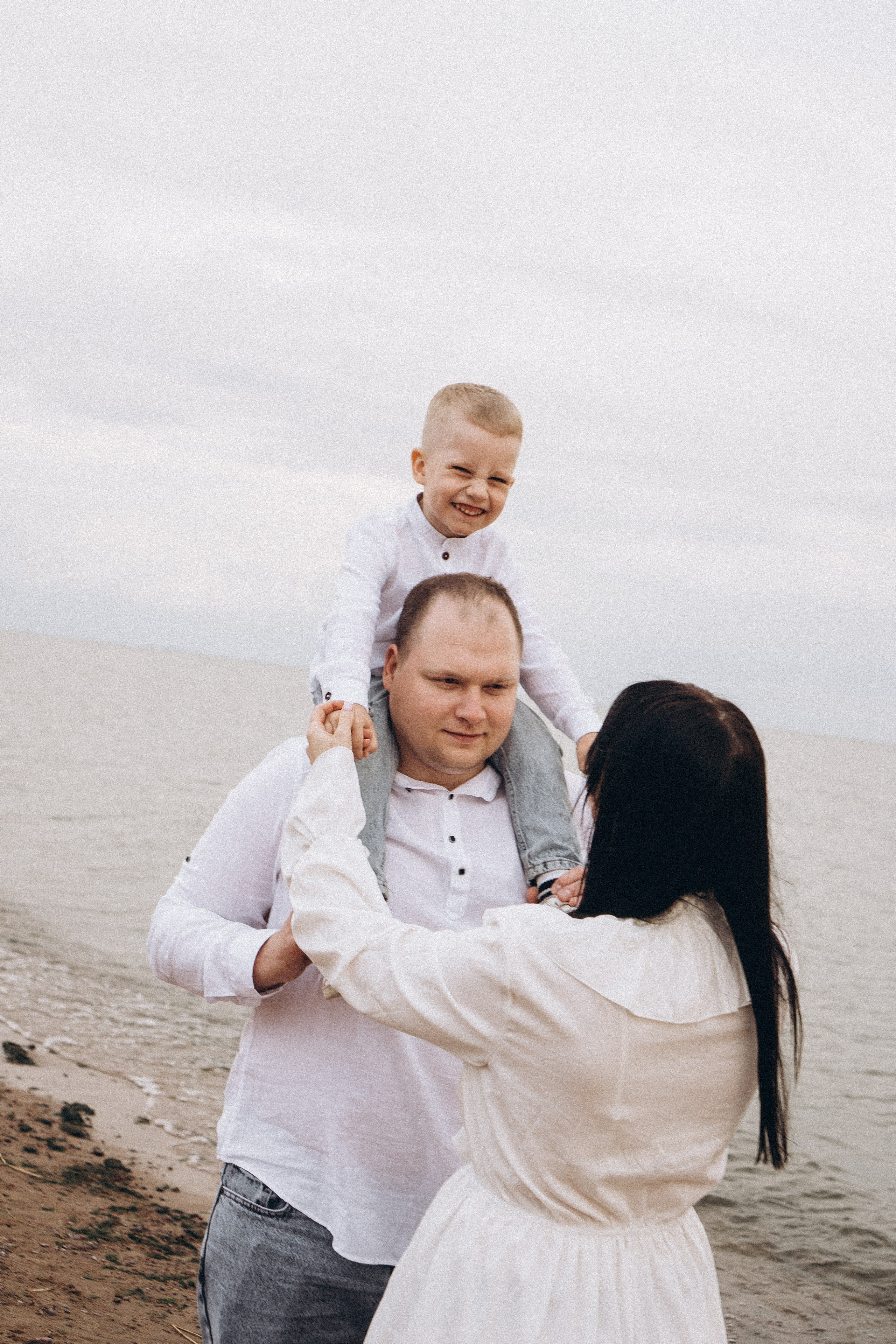 Семейная история на берегу залива. Профессиональный фотограф, Санкт-Петербург — Виктория Богомолова