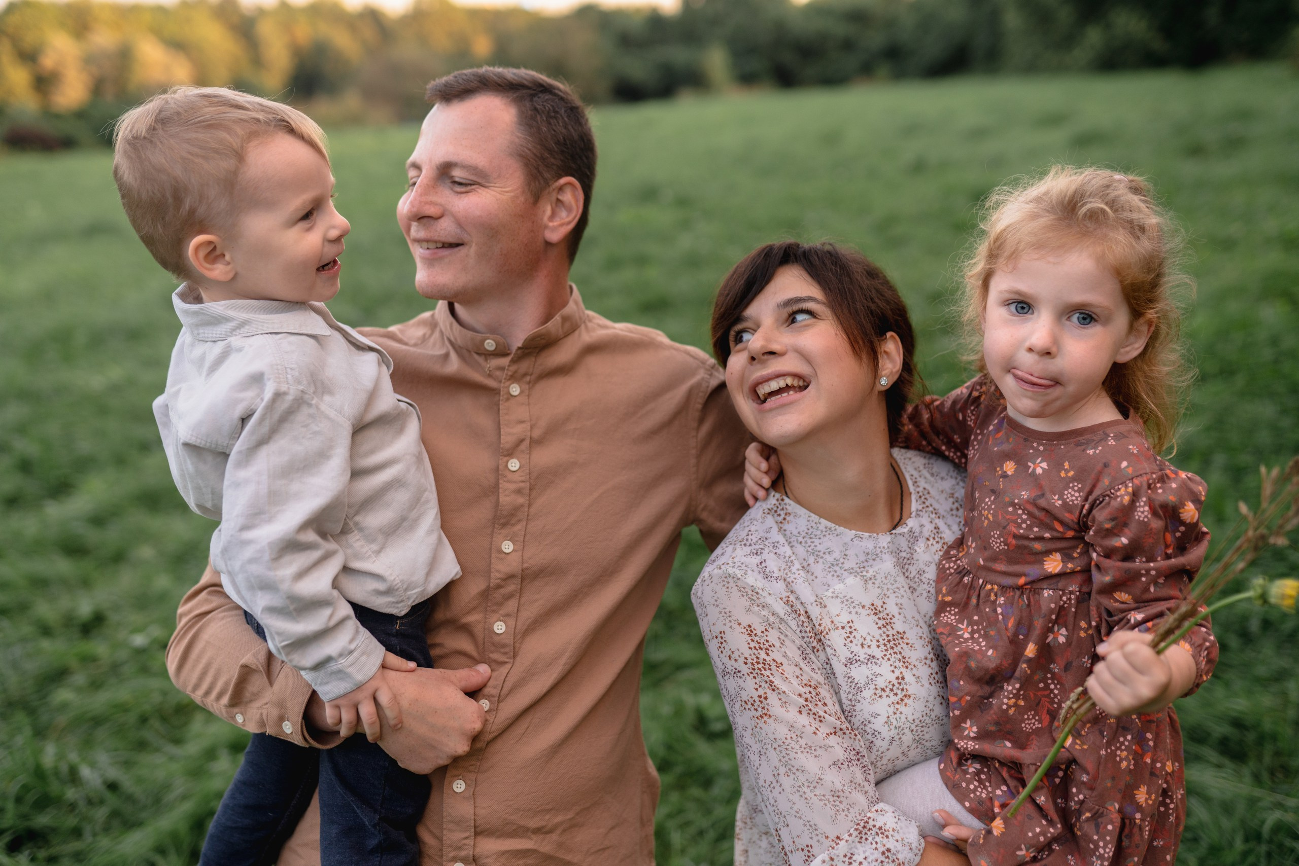 Слава, Саша, Ева и Максим. Семейный фотограф в Москве Лилия Лебедева