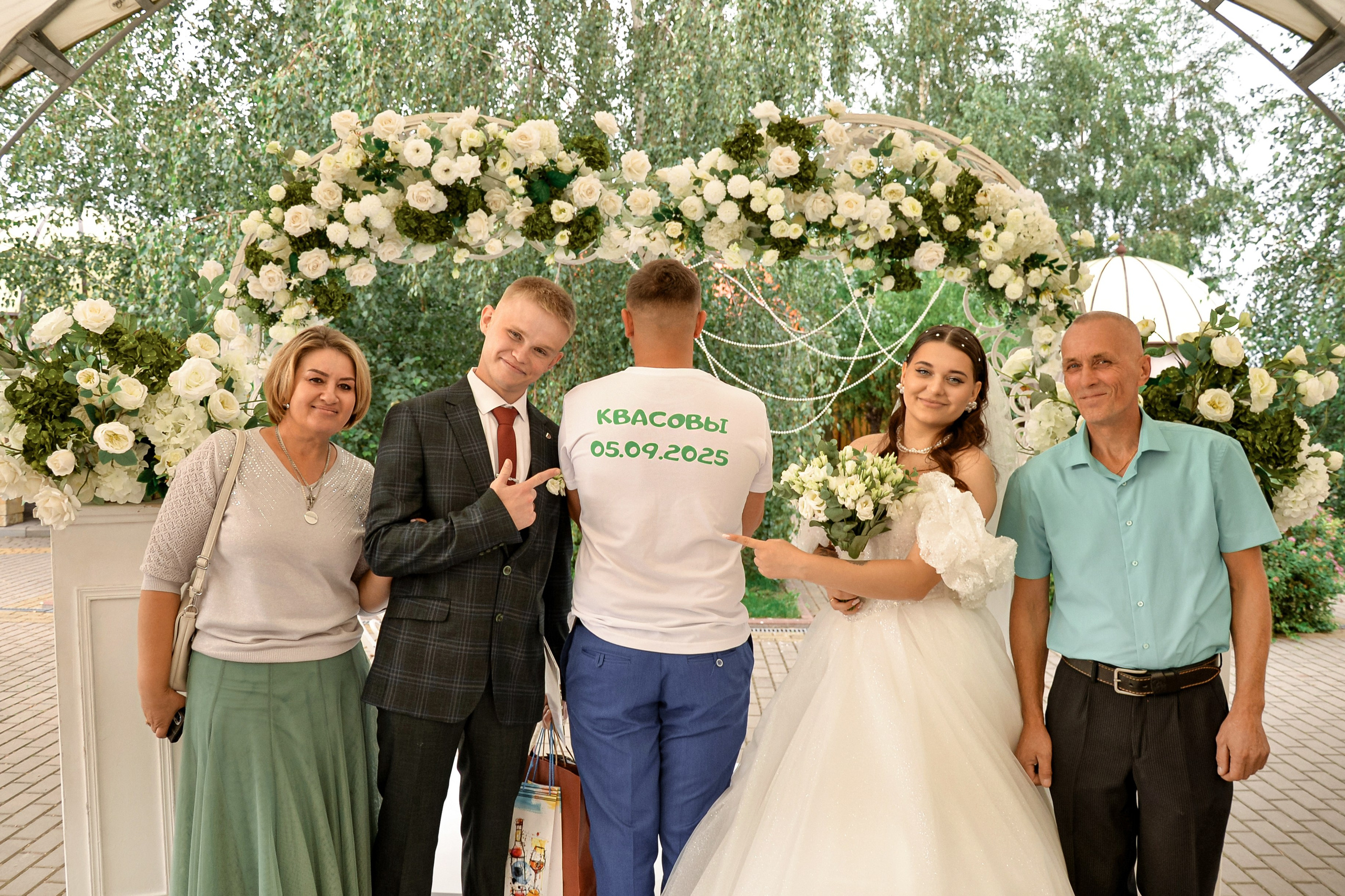 Карина и Саша. 5.09.25. Семейный и свадебный фотограф Галина Абакумова, фотосессии в Белгороде