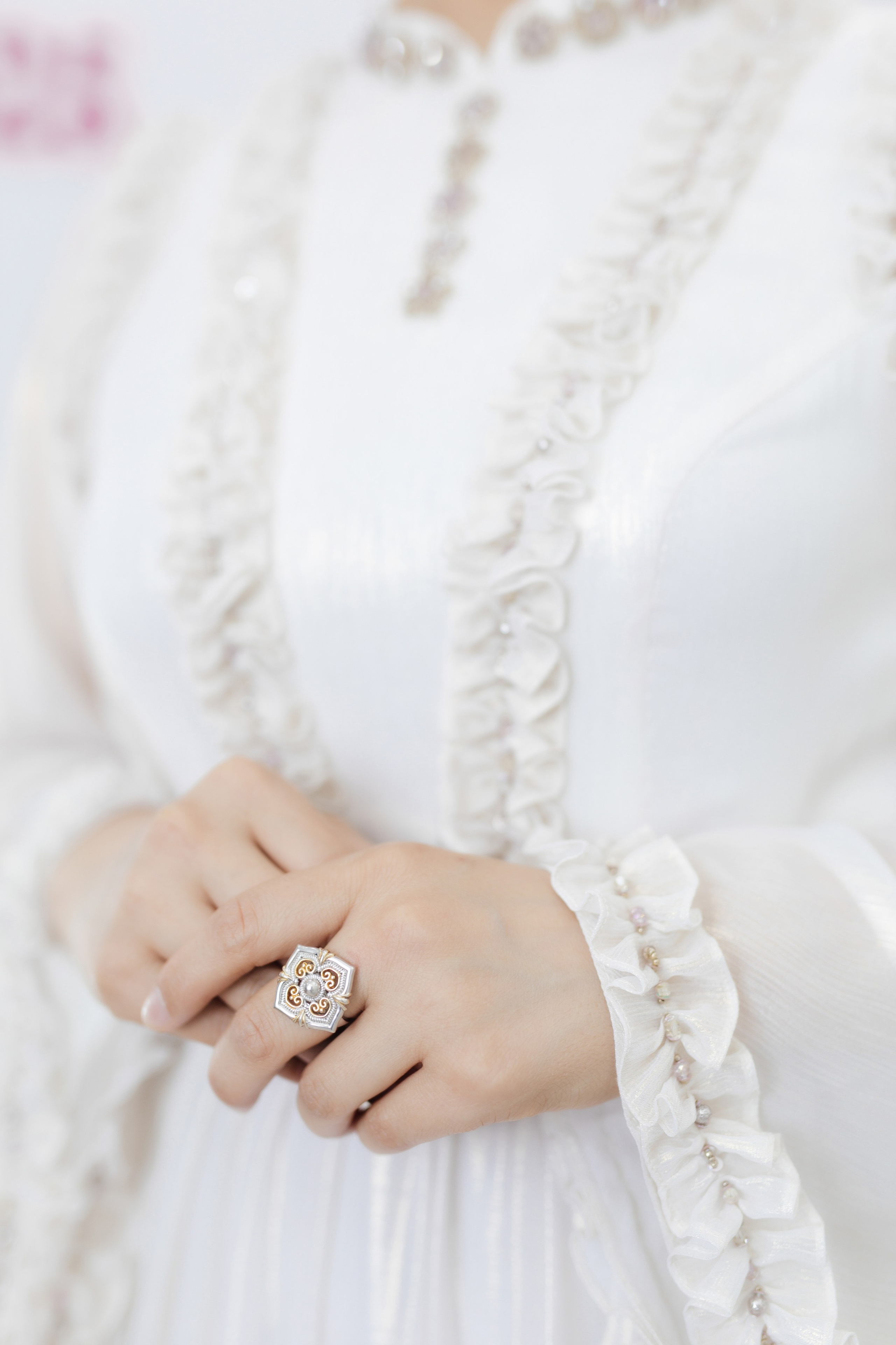 Moldir — syrğa salu. Wedding and Love story Photographer