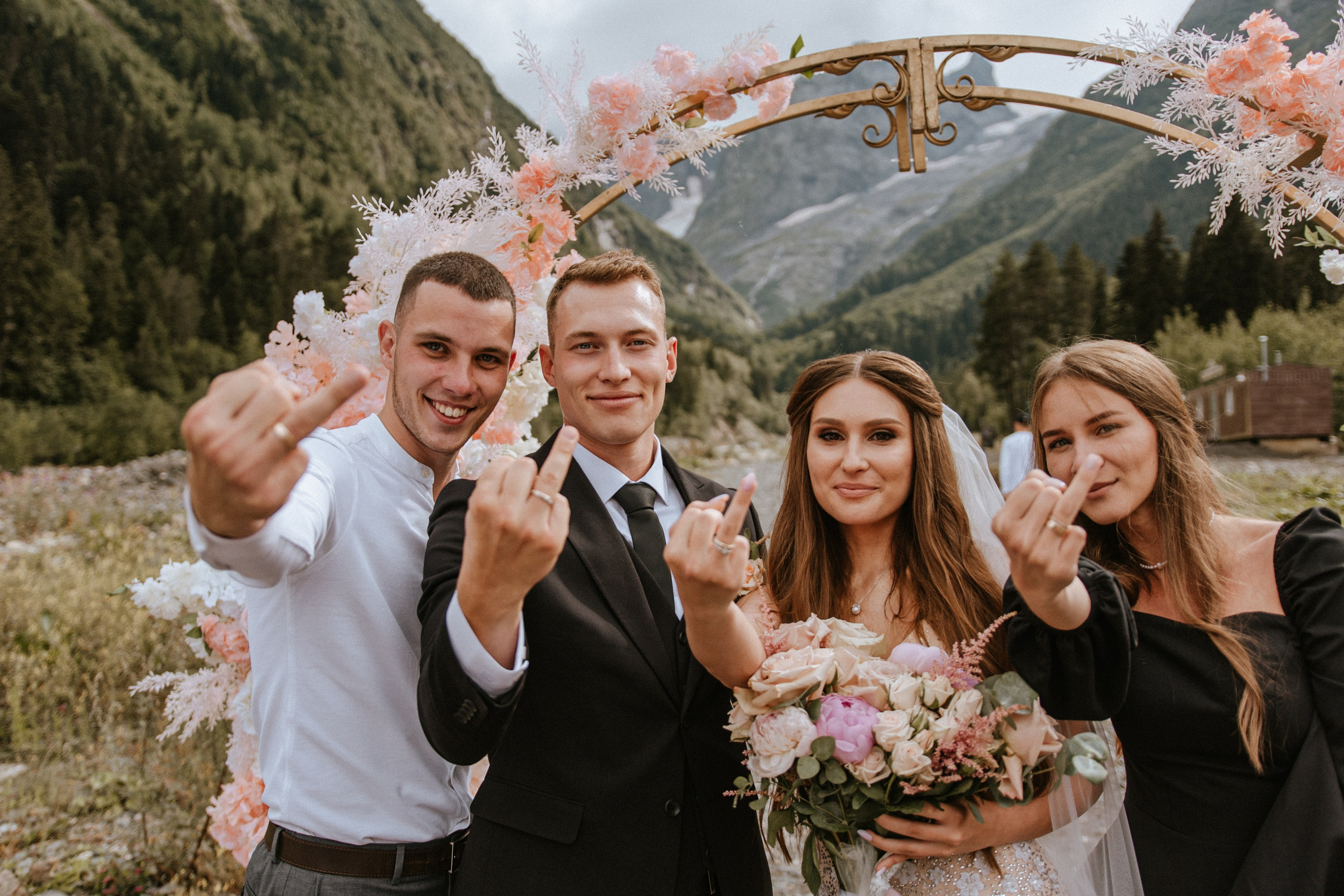 ANDREY & ELIZAVETA | DOMBAY. Фотограф Настя Конник | Пятигорск | Эльбрус | Домбай | Архыз