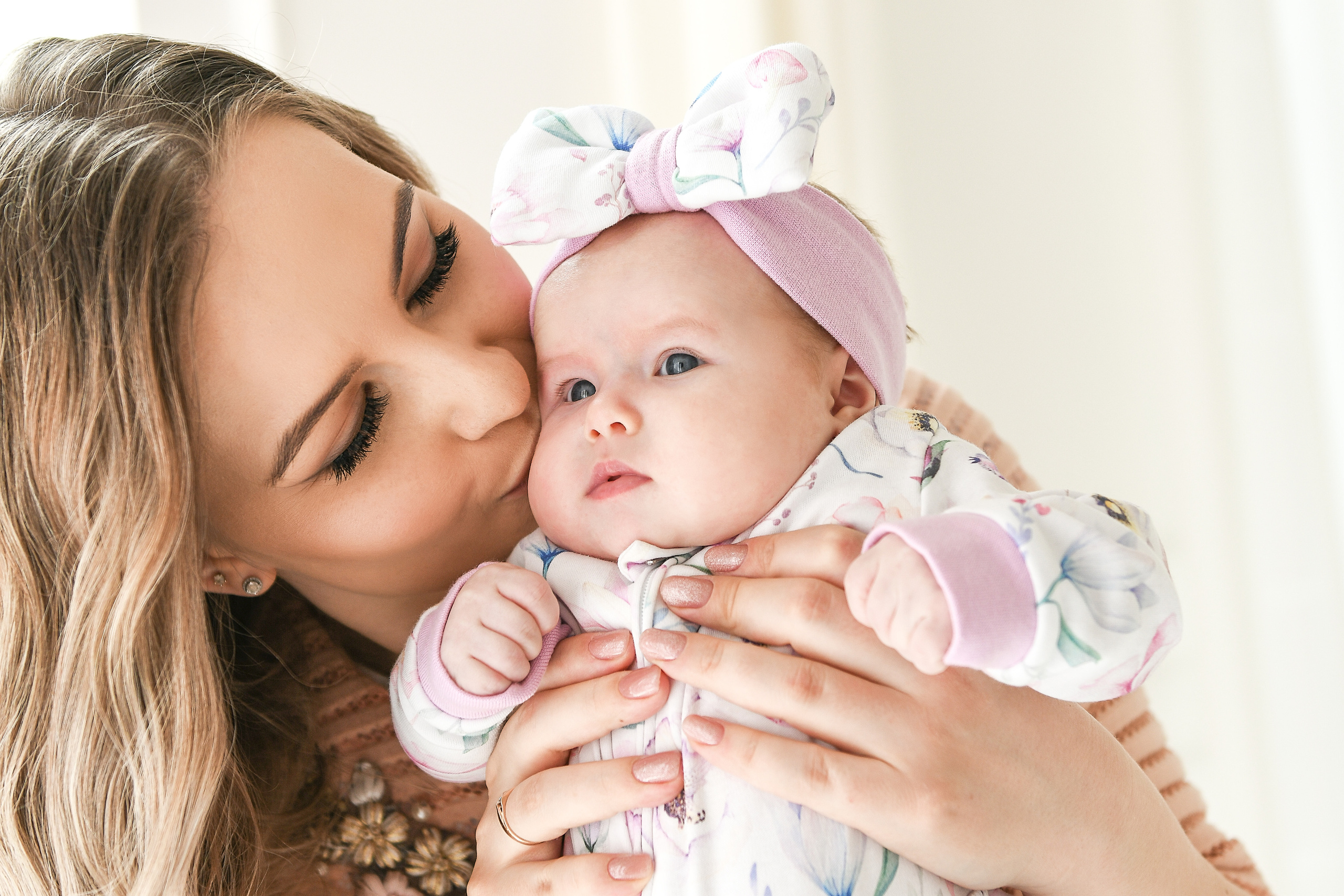 Мама и дочка. Фотостудия My Place. Портретный и контент фотограф в Воронеже Елена Николайчик