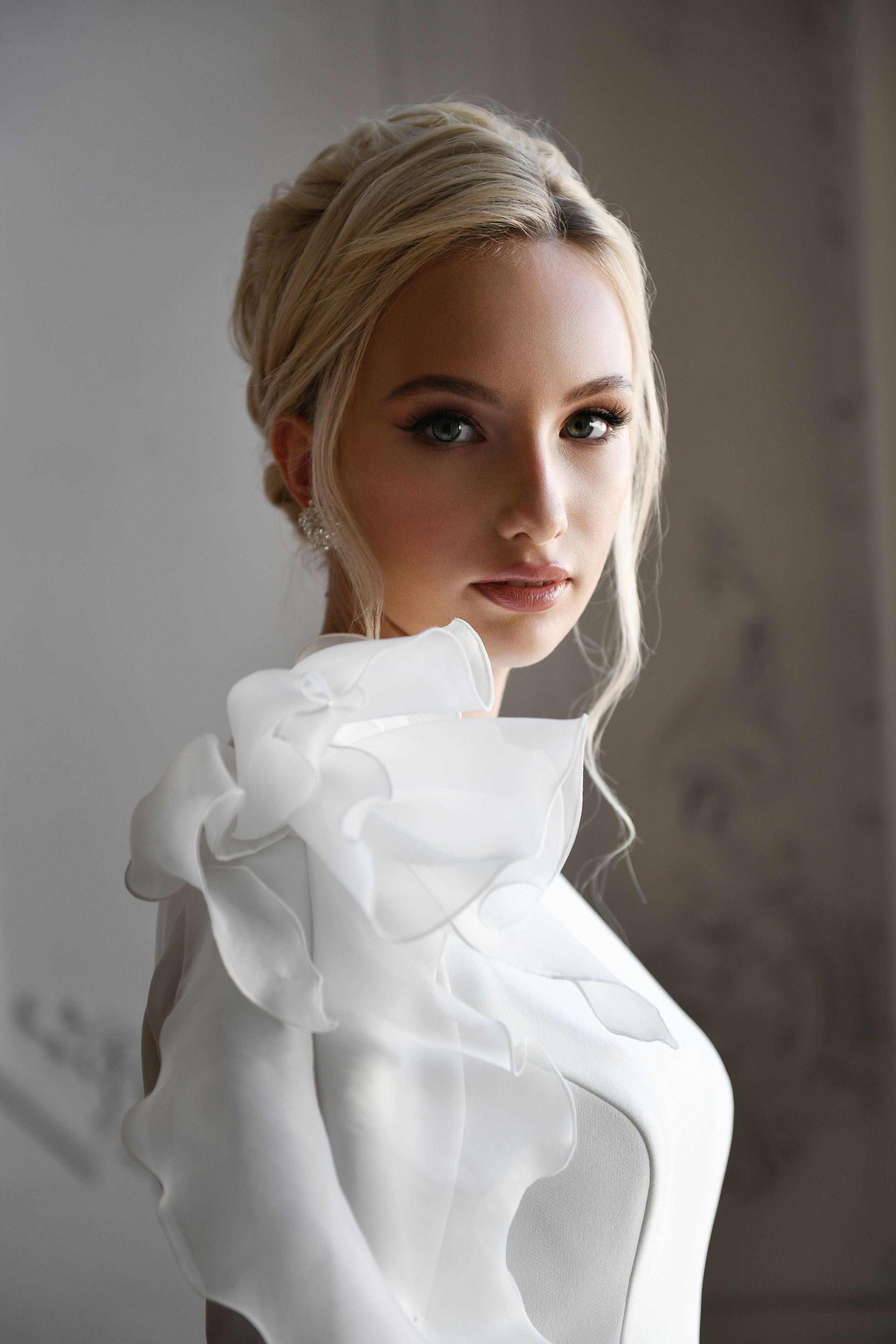 Невеста Алина. Контентная фотосессия для портфолио свадебного стилиста. Портретный и контент фотограф в Воронеже Елена Николайчик