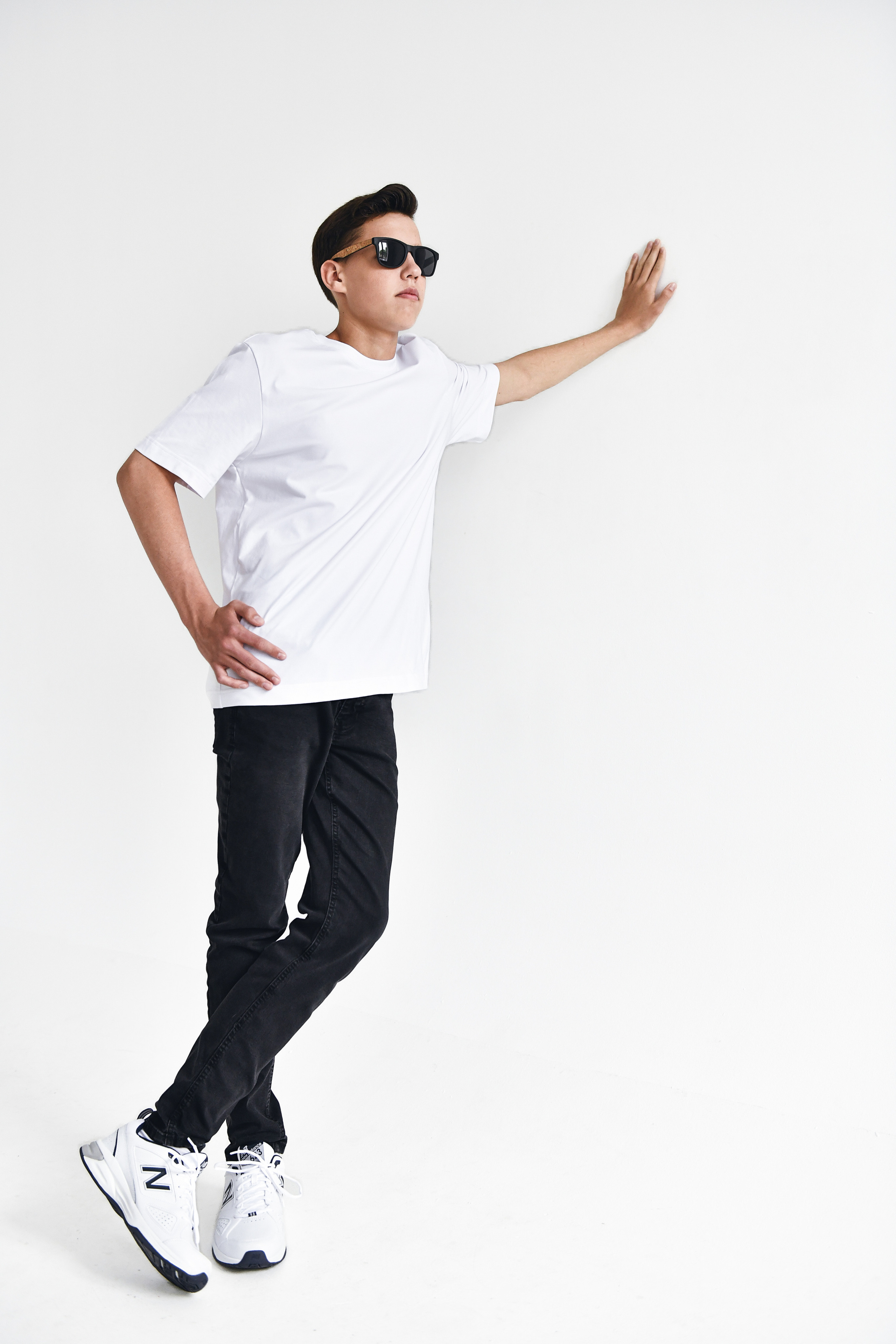 Рекламная съёмка для бренда J-11. Портретный и контент фотограф в Воронеже Елена Николайчик