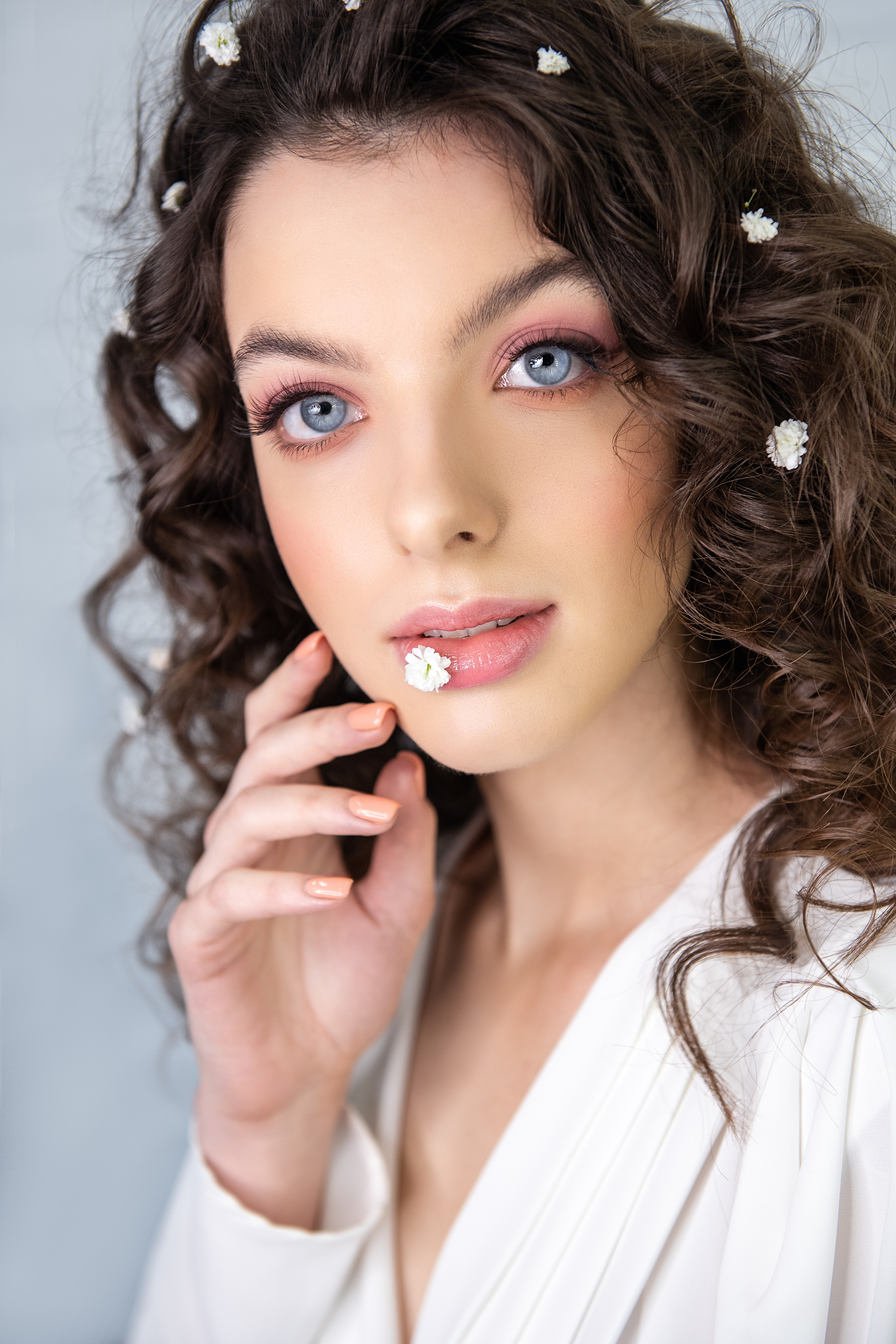 Софья. Съёмка контента для соцсетей визажиста и стилиста по волосам. Портретный и контент фотограф в Воронеже Елена Николайчик