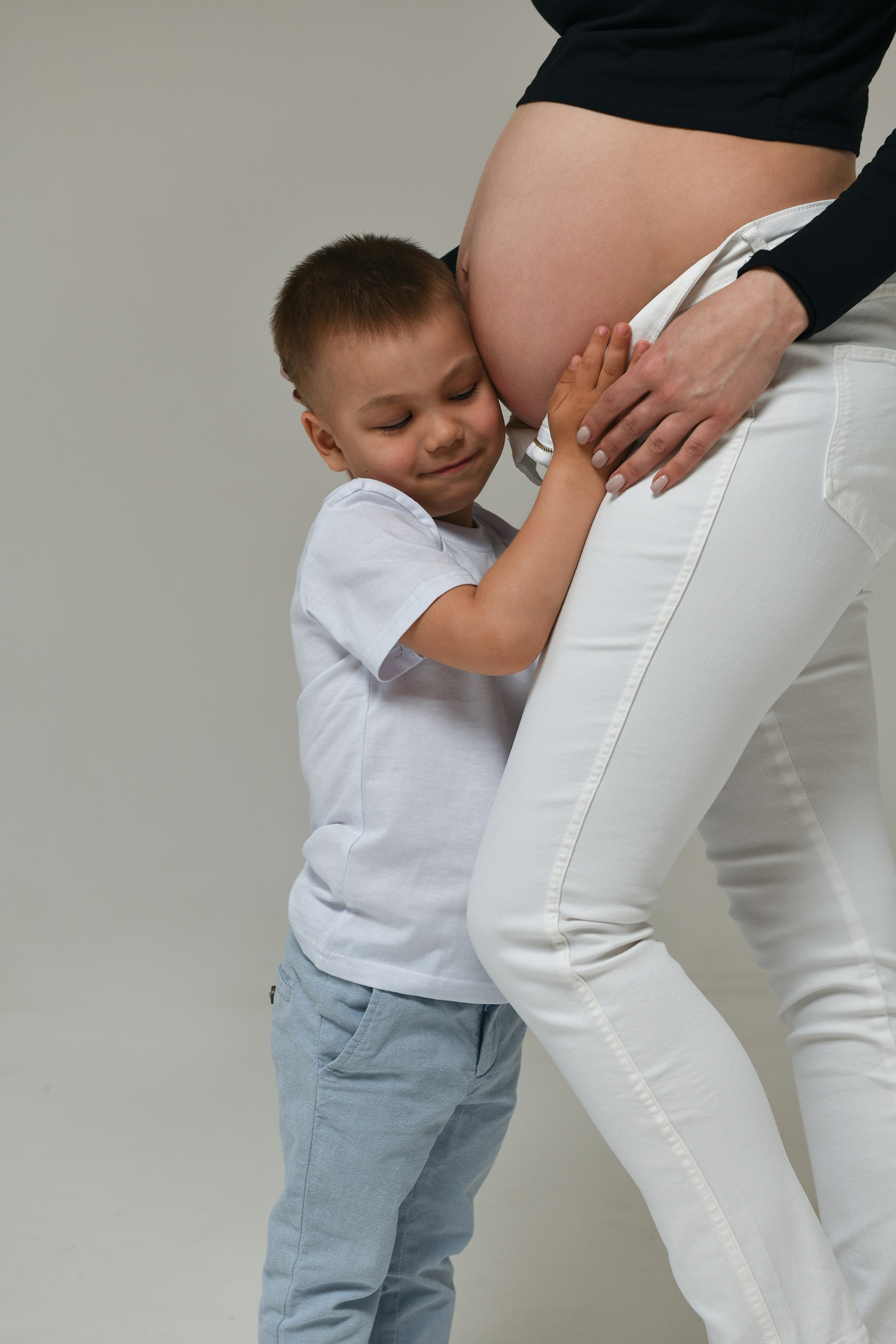 Наталья. Стильная фотосессия беременности. Фотостудия My Place. Портретный и контент фотограф в Воронеже Елена Николайчик