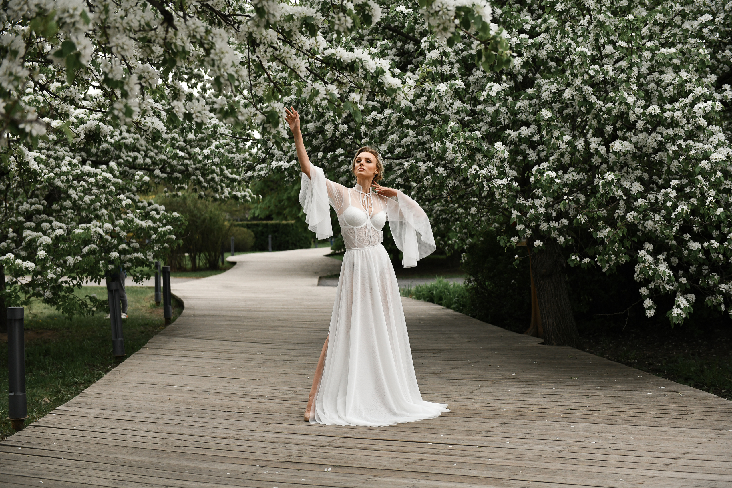 Прогулка в парке Музеон. Цветение. Портретный и контент фотограф в Воронеже Елена Николайчик