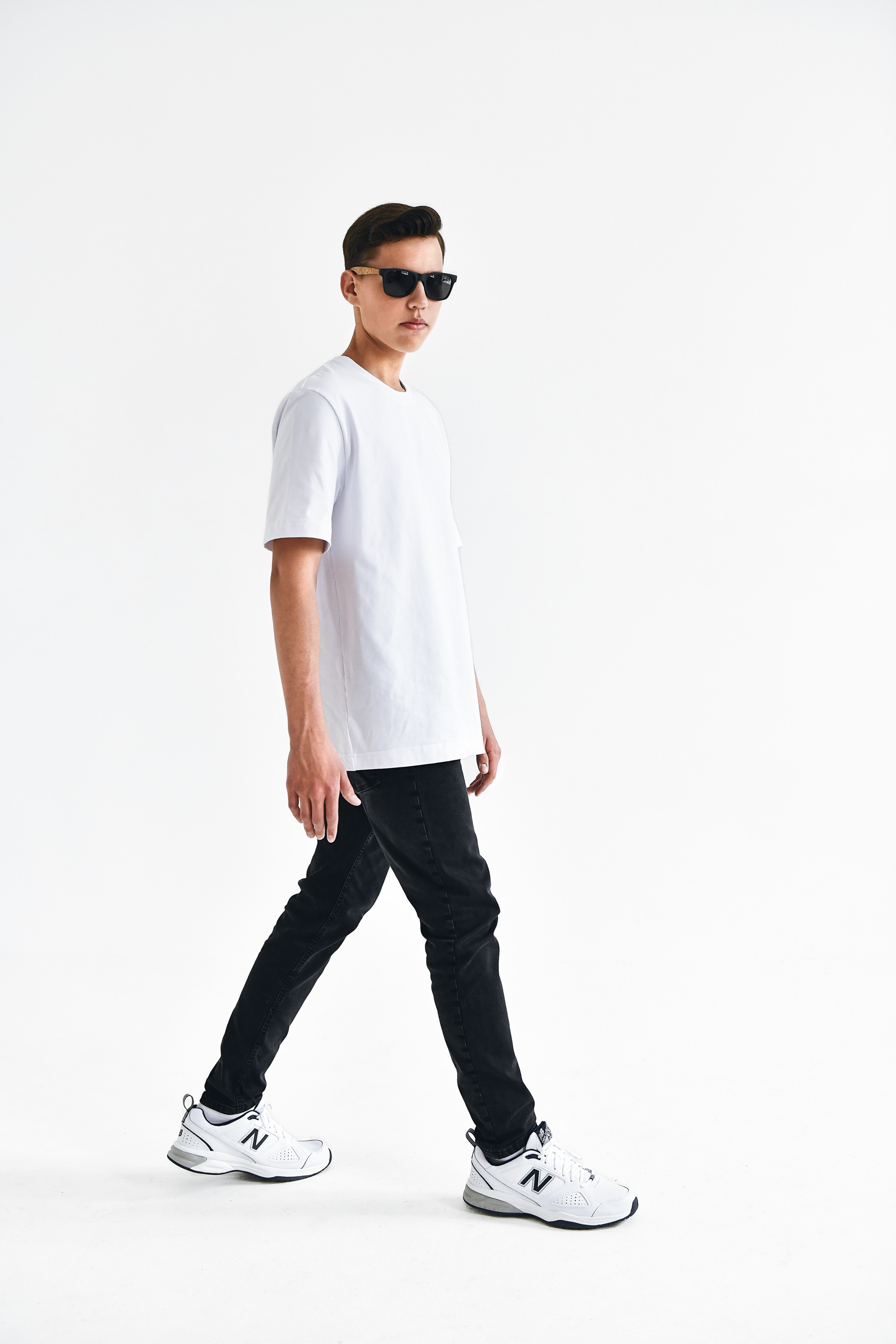 Рекламная съёмка для бренда J-11. Портретный и контент фотограф в Воронеже Елена Николайчик