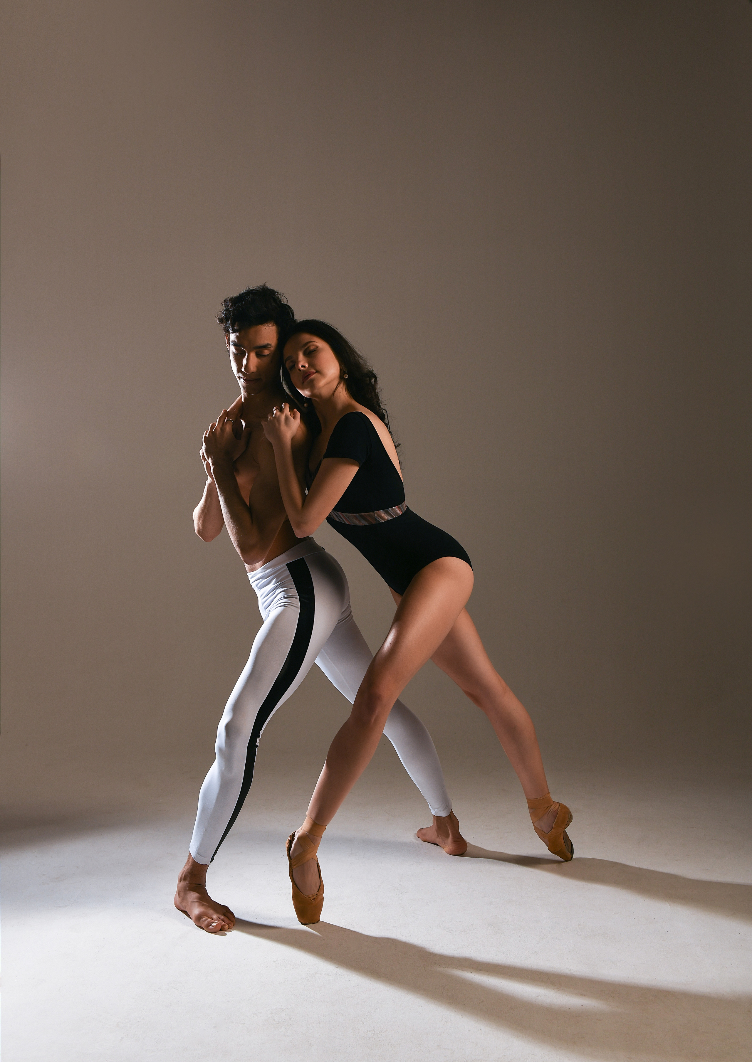 Лариса и Луиз. Портретный и контент фотограф в Воронеже Елена Николайчик