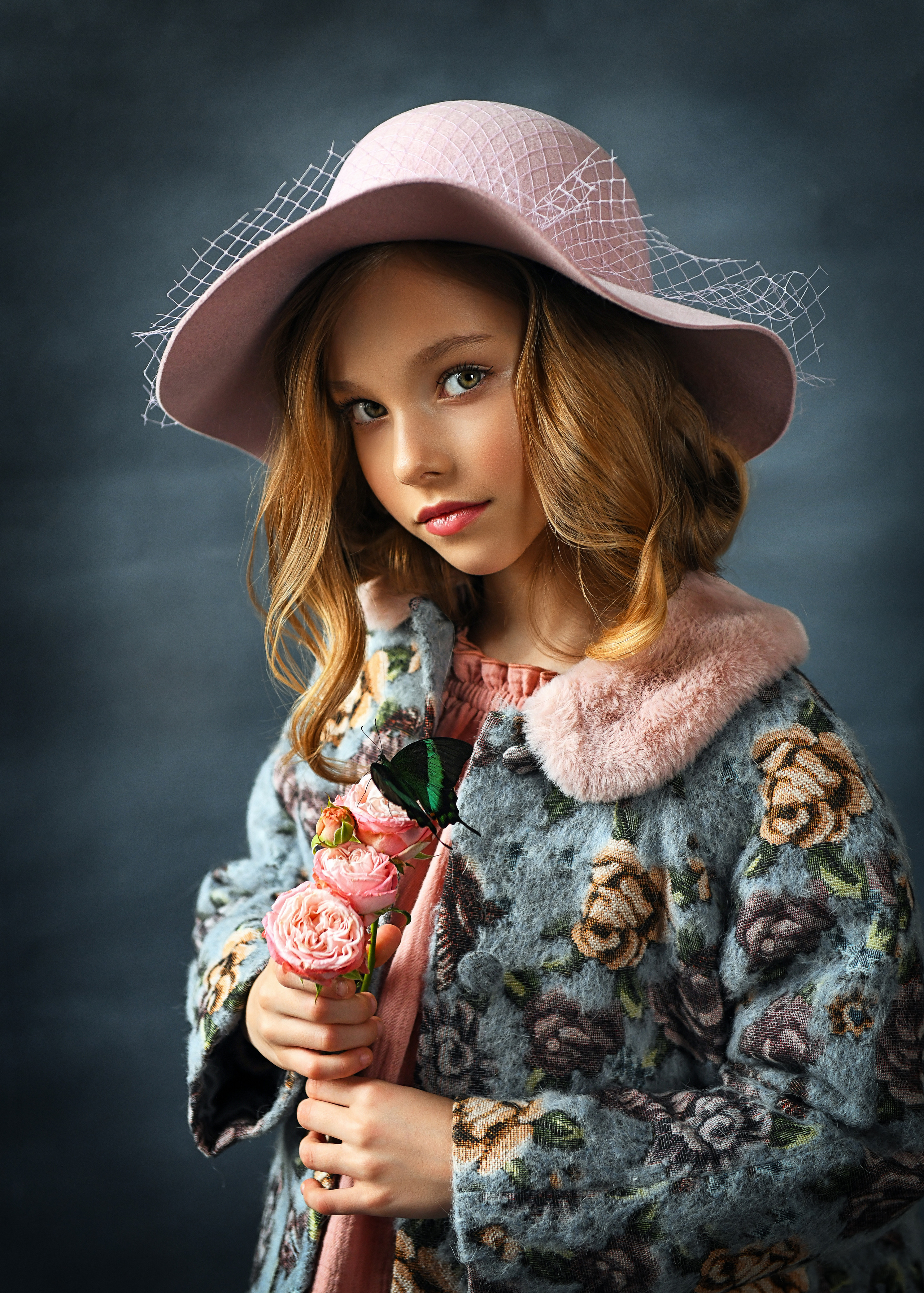 Юлия. Студийный портрет. Портретный и контент фотограф в Воронеже Елена Николайчик