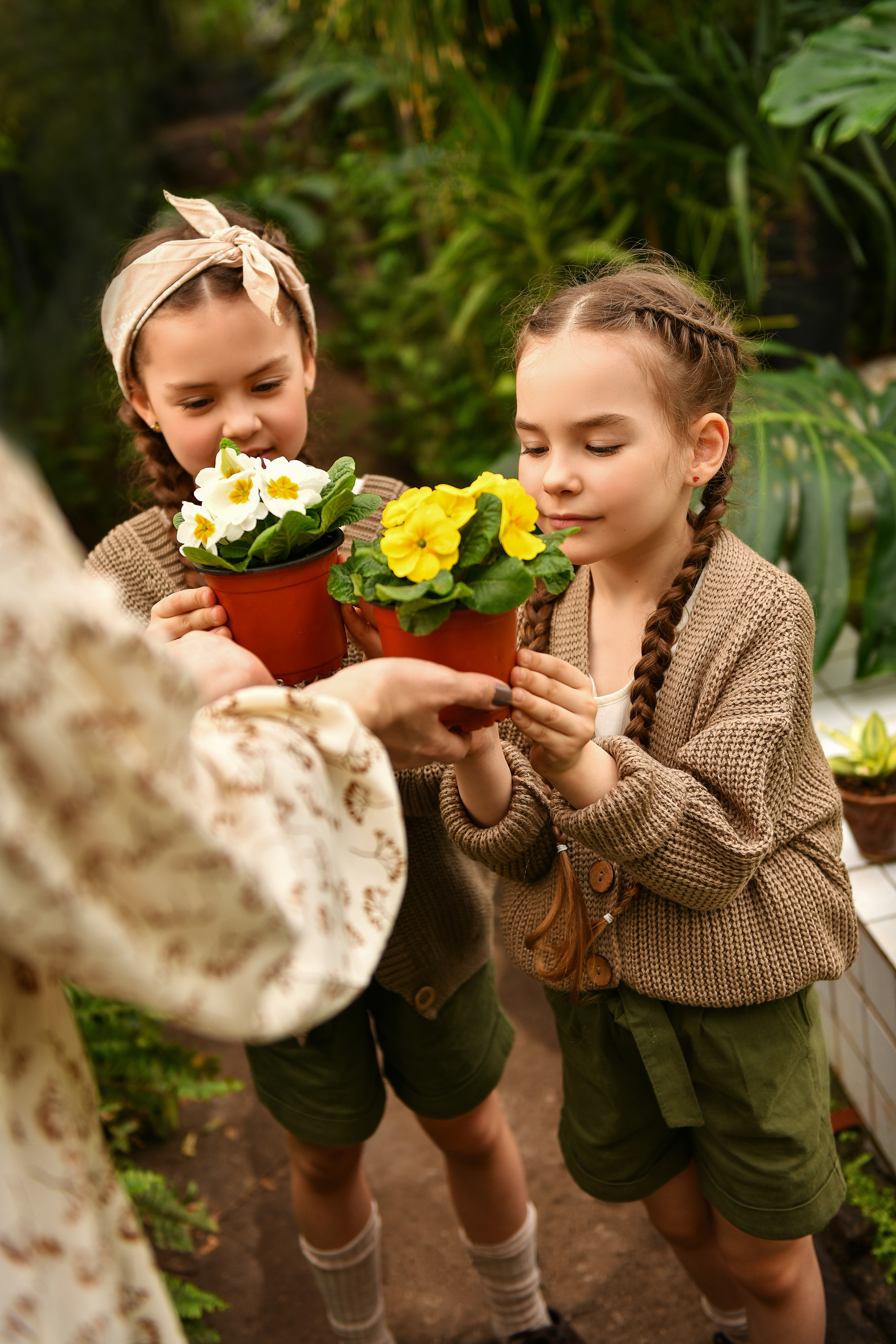 Александра и Юлиана. Ботанический сад, Воронеж. Портретный и контент фотограф в Воронеже Елена Николайчик