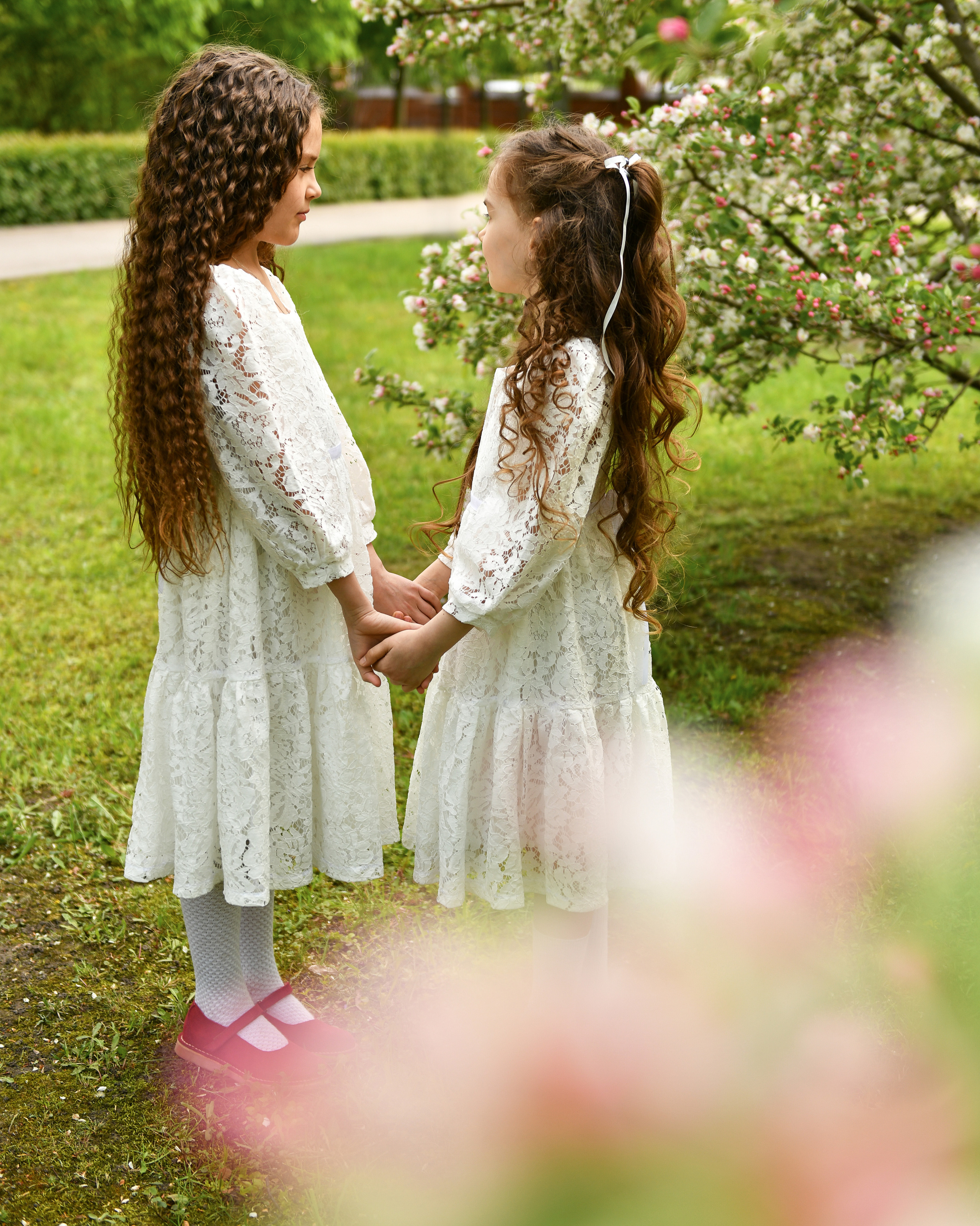 Александра и Юлиана. Замок Ольденбургских, Рамонь. Портретный и контент фотограф в Воронеже Елена Николайчик