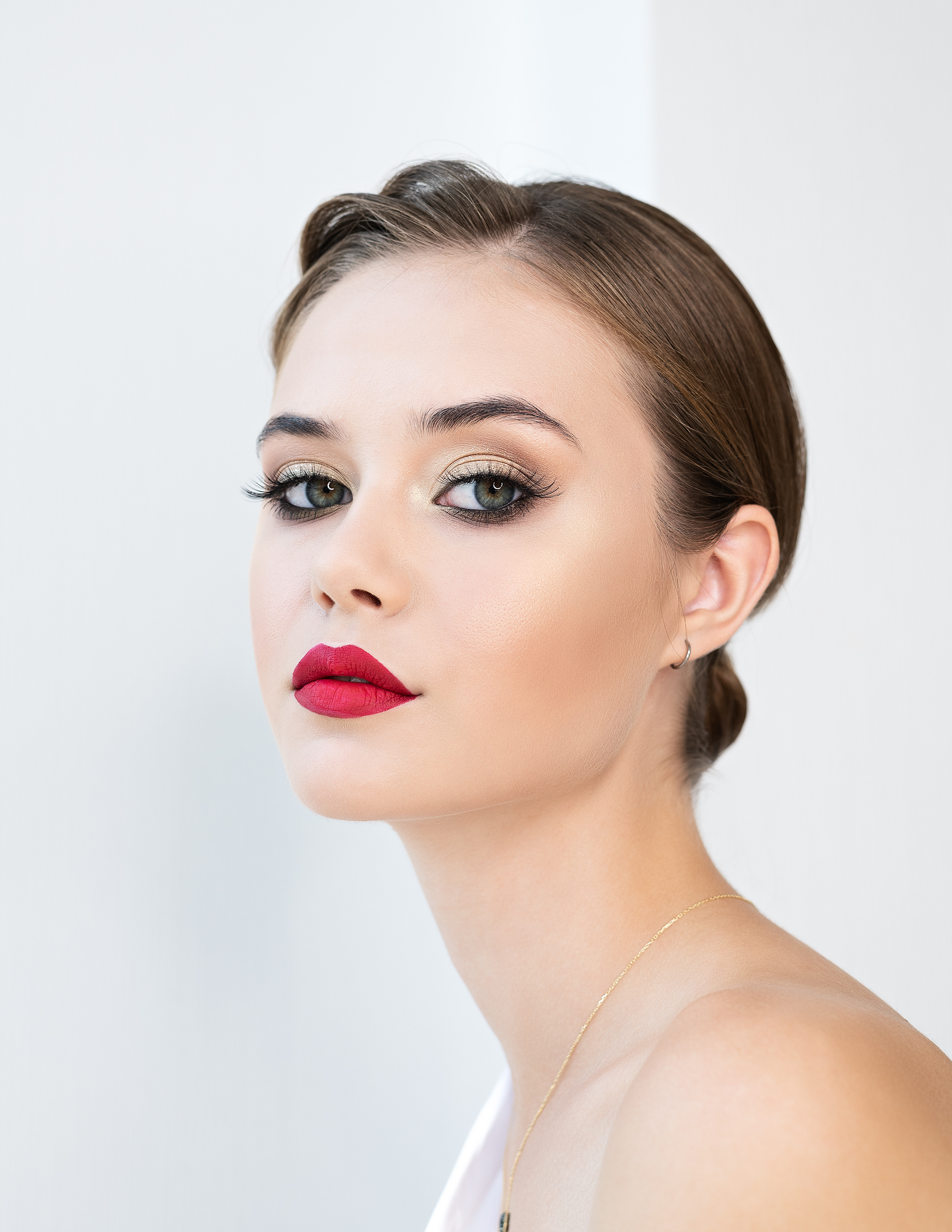 Фотограф Воронеж Елена Николайчик. Портретный и контент фотограф, имиджевая фотосессия, контент, контентная фотосессия, студийная фотосессия.