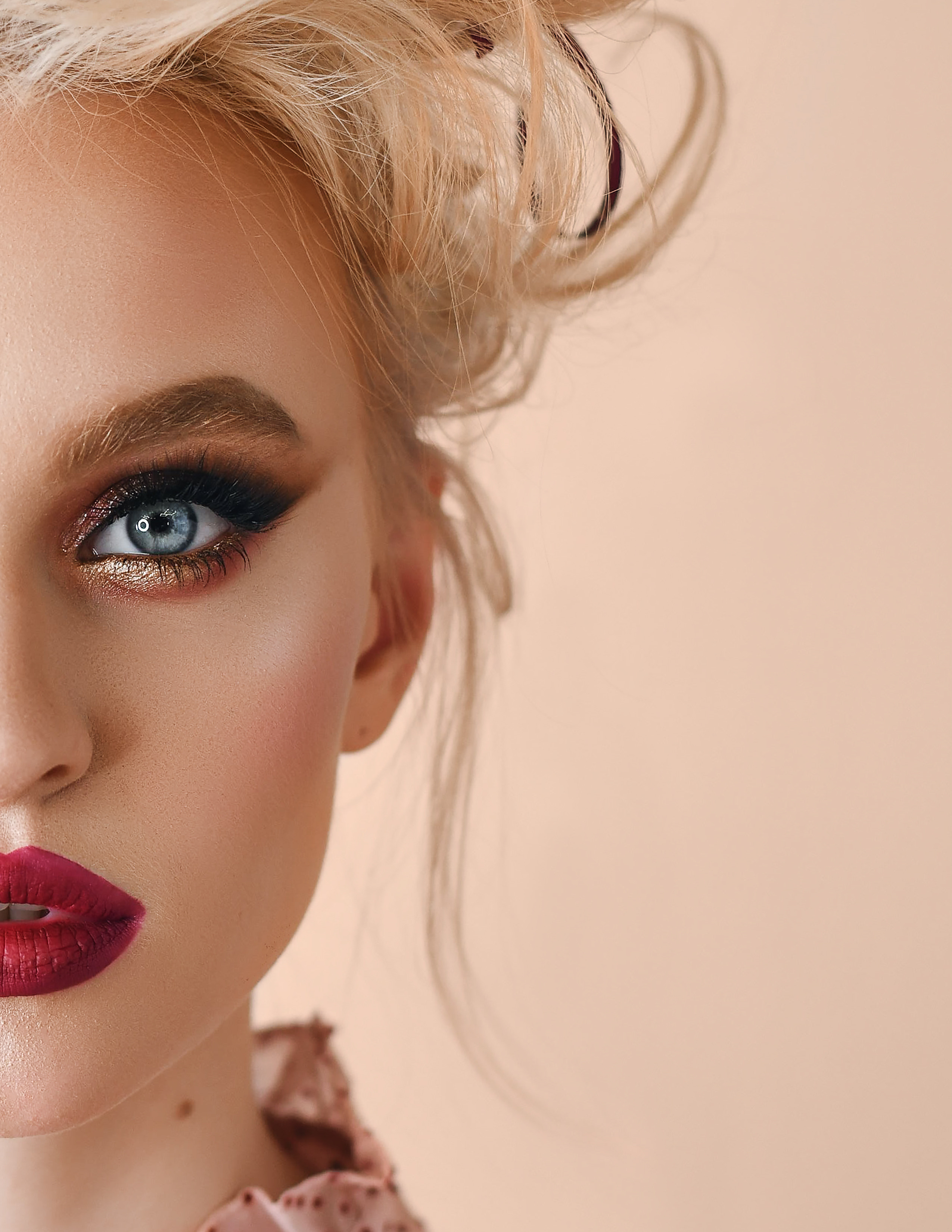 Съёмки для портфолио и соцсетей визажистов и стилистов по волосам. Портретный и контент фотограф в Воронеже Елена Николайчик