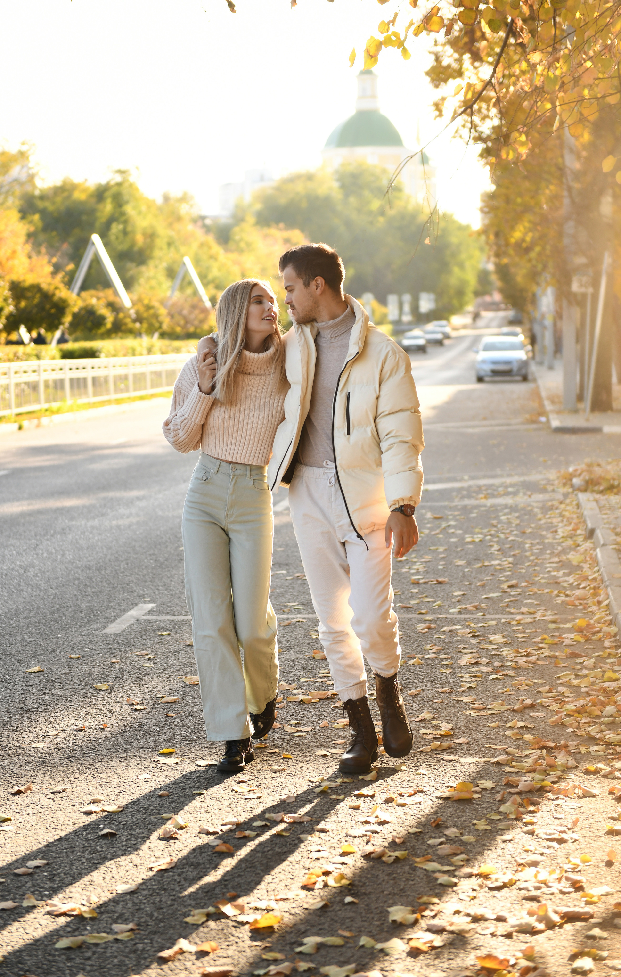 Милана и Стас. Прогулка