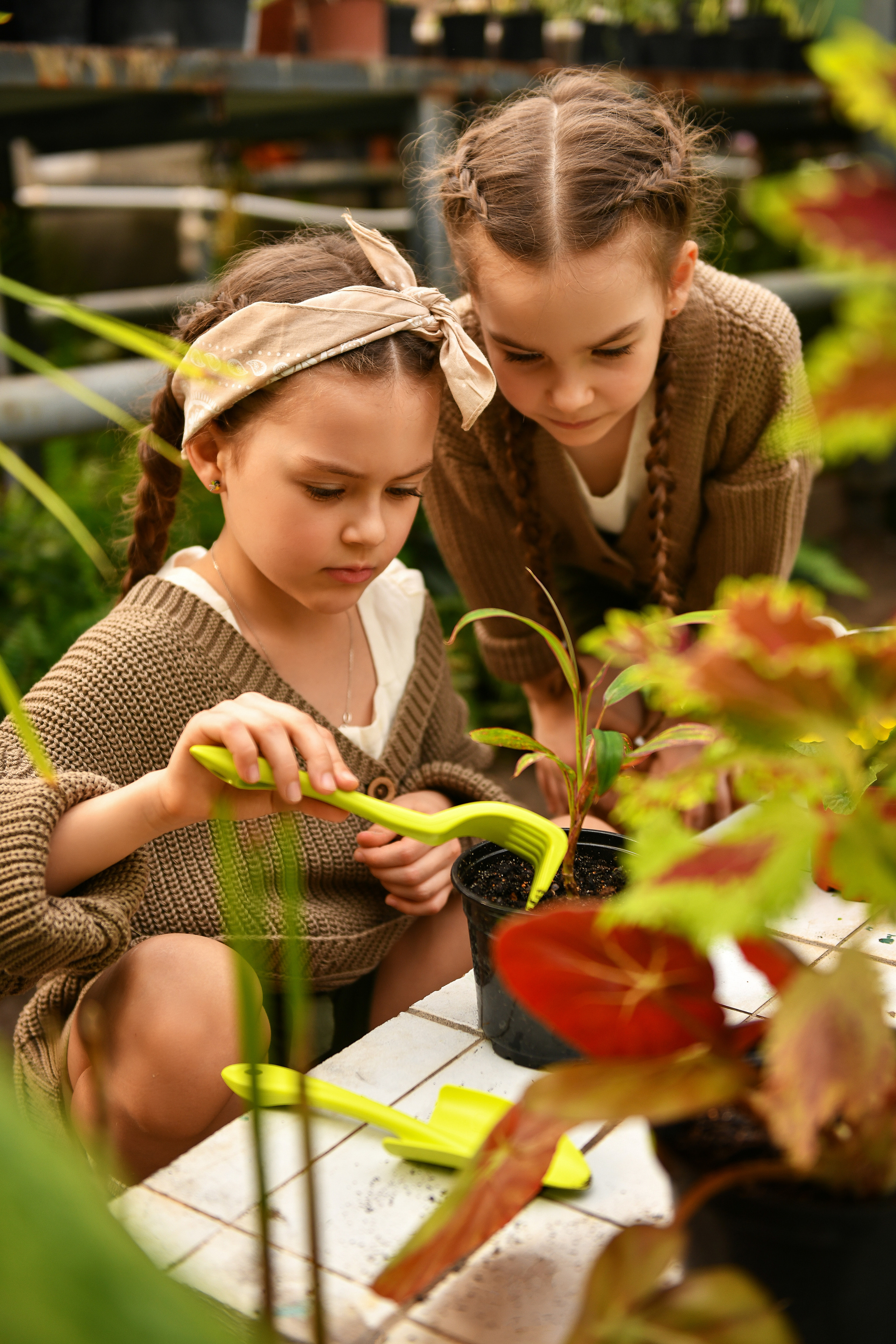 Александра и Юлиана. Ботанический сад, Воронеж. Портретный и контент фотограф в Воронеже Елена Николайчик