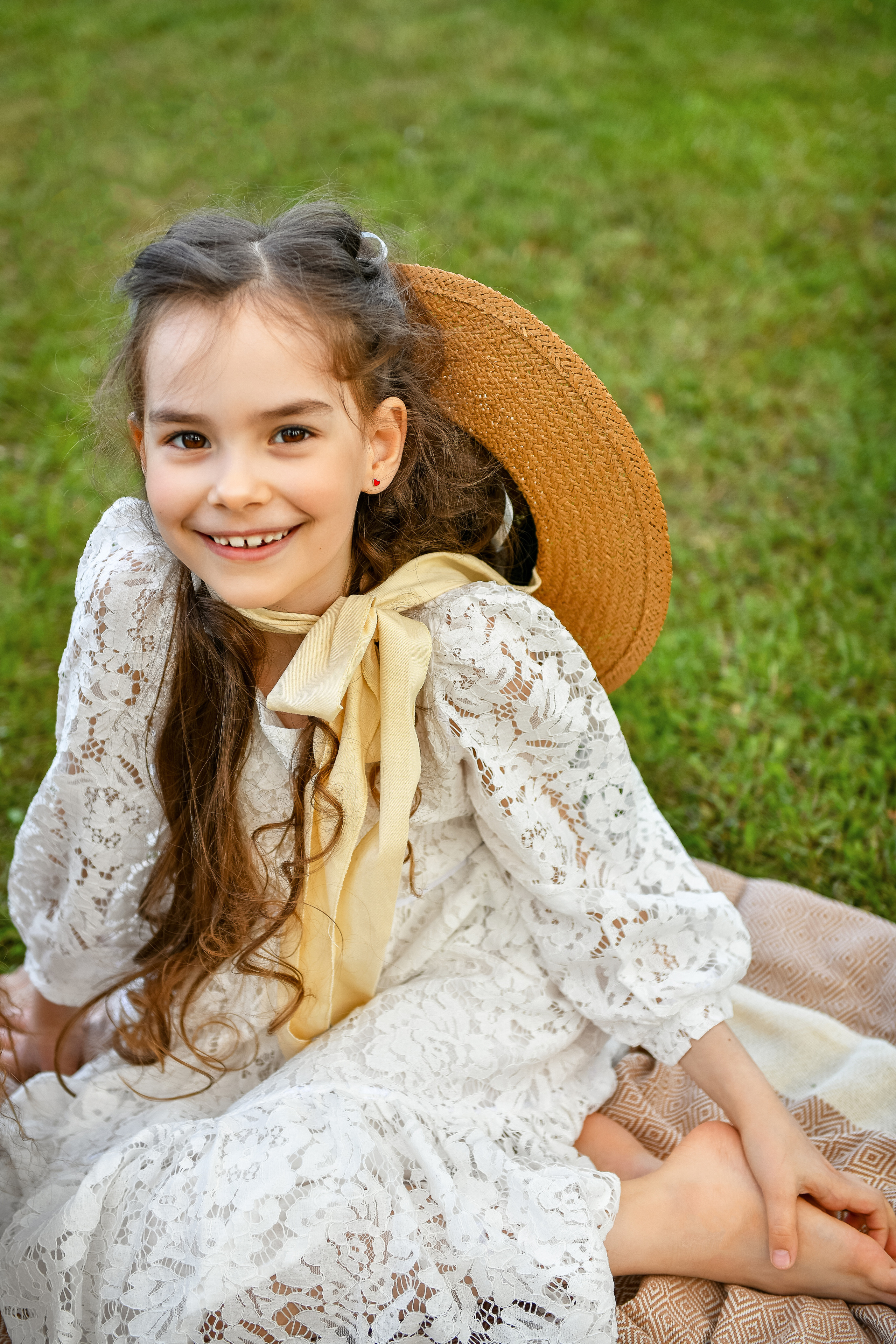 Александра и Юлиана. Замок Ольденбургских, Рамонь. Портретный и контент фотограф в Воронеже Елена Николайчик