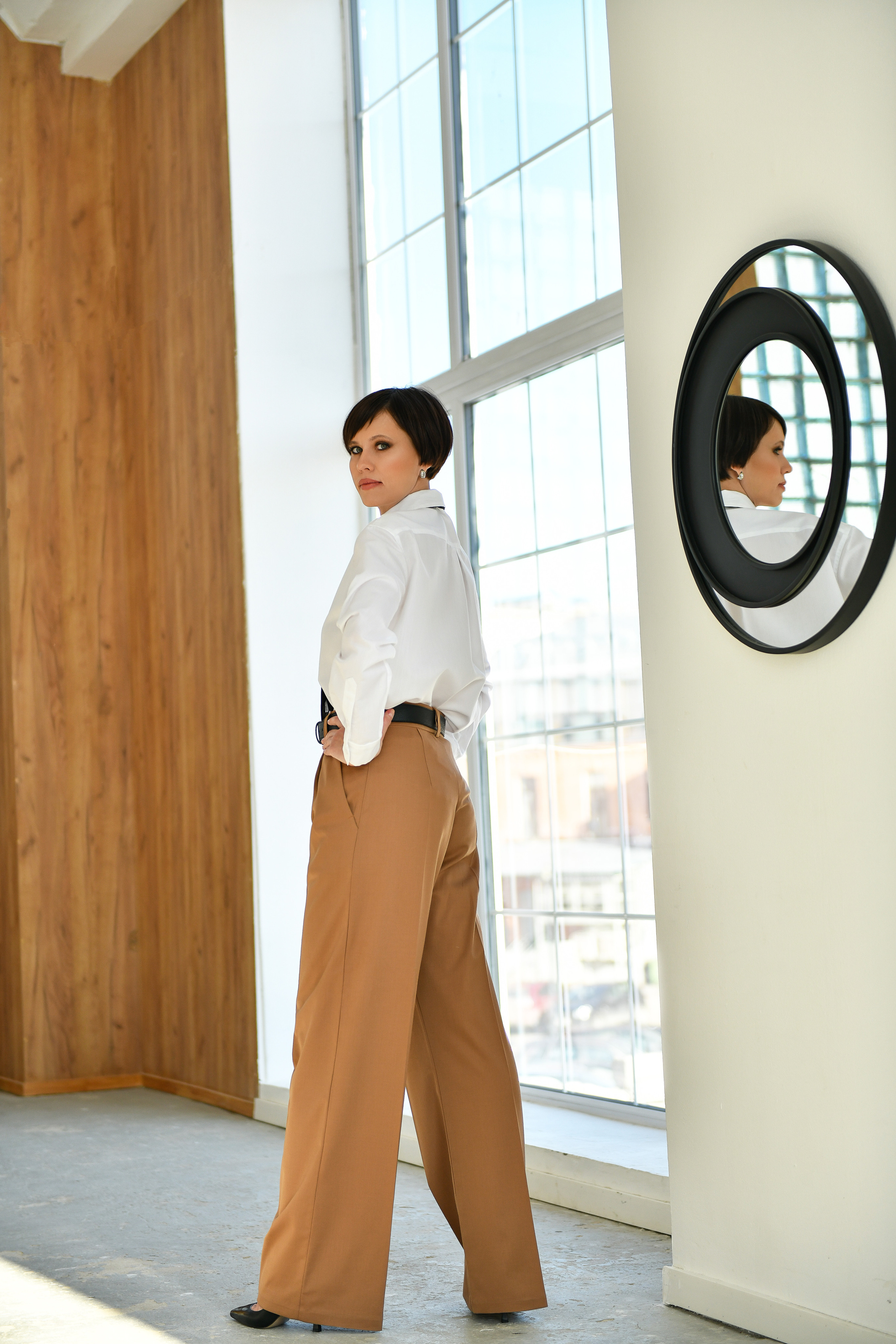 Юлия. Имиджевая контентная фотосессия для стилиста и дизайнера одежды. Портретный и контент фотограф в Воронеже Елена Николайчик