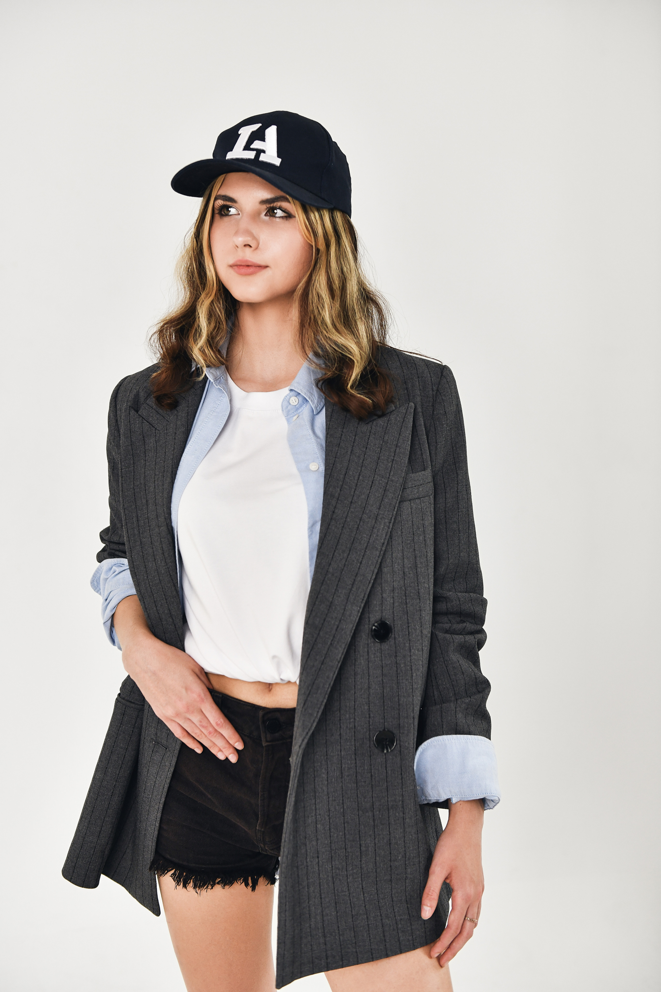 Рекламная съёмка для бренда J-11. Портретный и контент фотограф в Воронеже Елена Николайчик