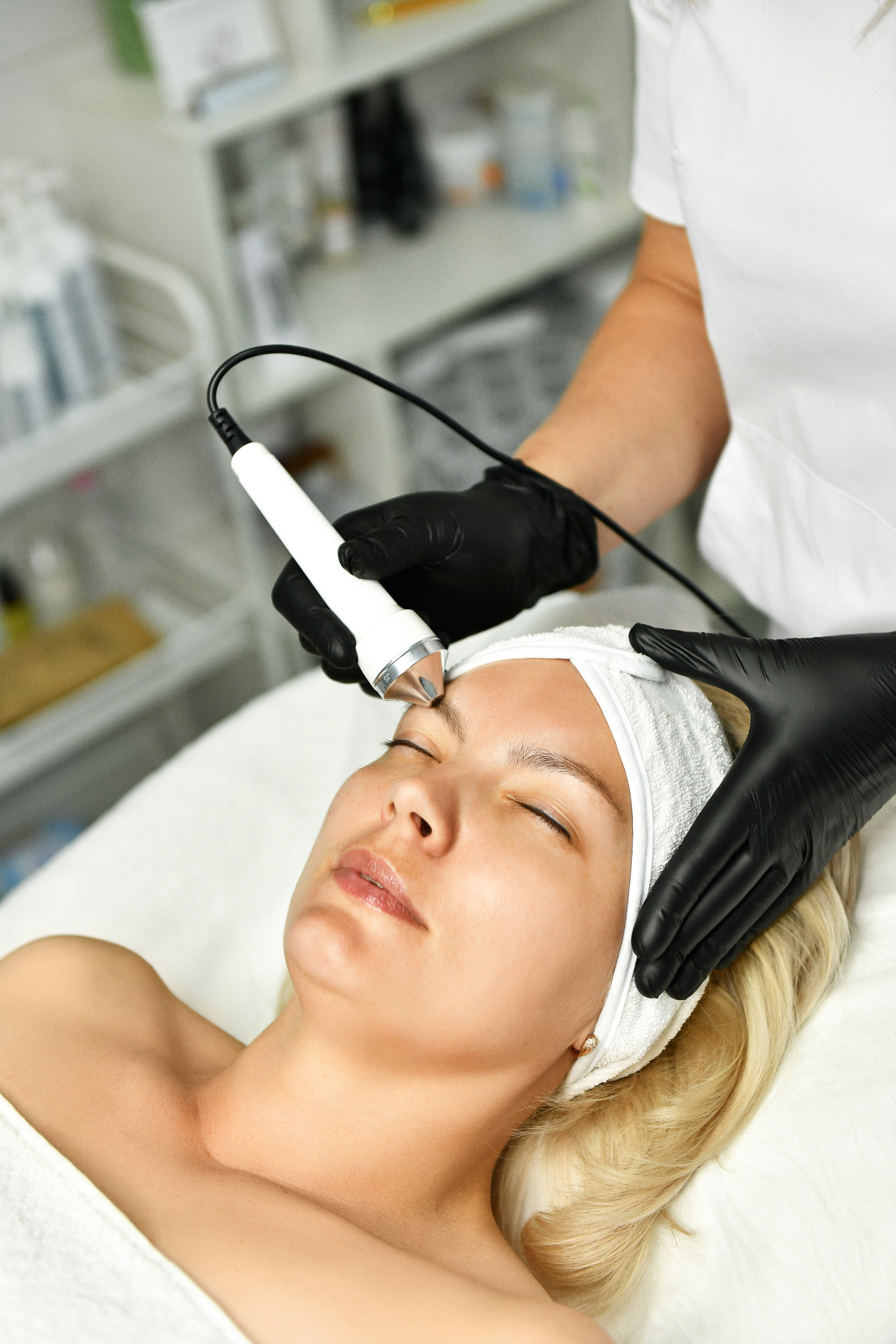 Контентная съёмка для соцсетей косметолога. Портретный и контент фотограф в Воронеже Елена Николайчик