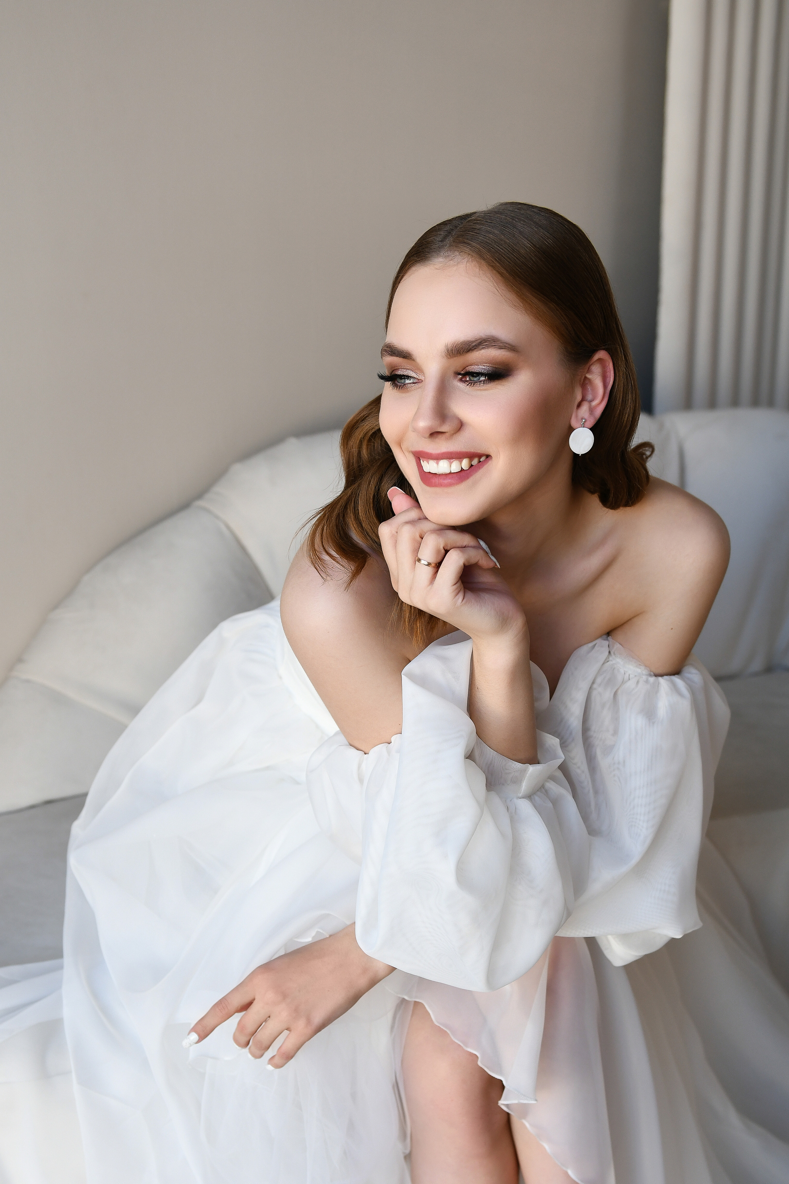 Невеста Ангелина. Контентная фотосессия для портфолио свадебного стилиста. Портретный и контент фотограф в Воронеже Елена Николайчик
