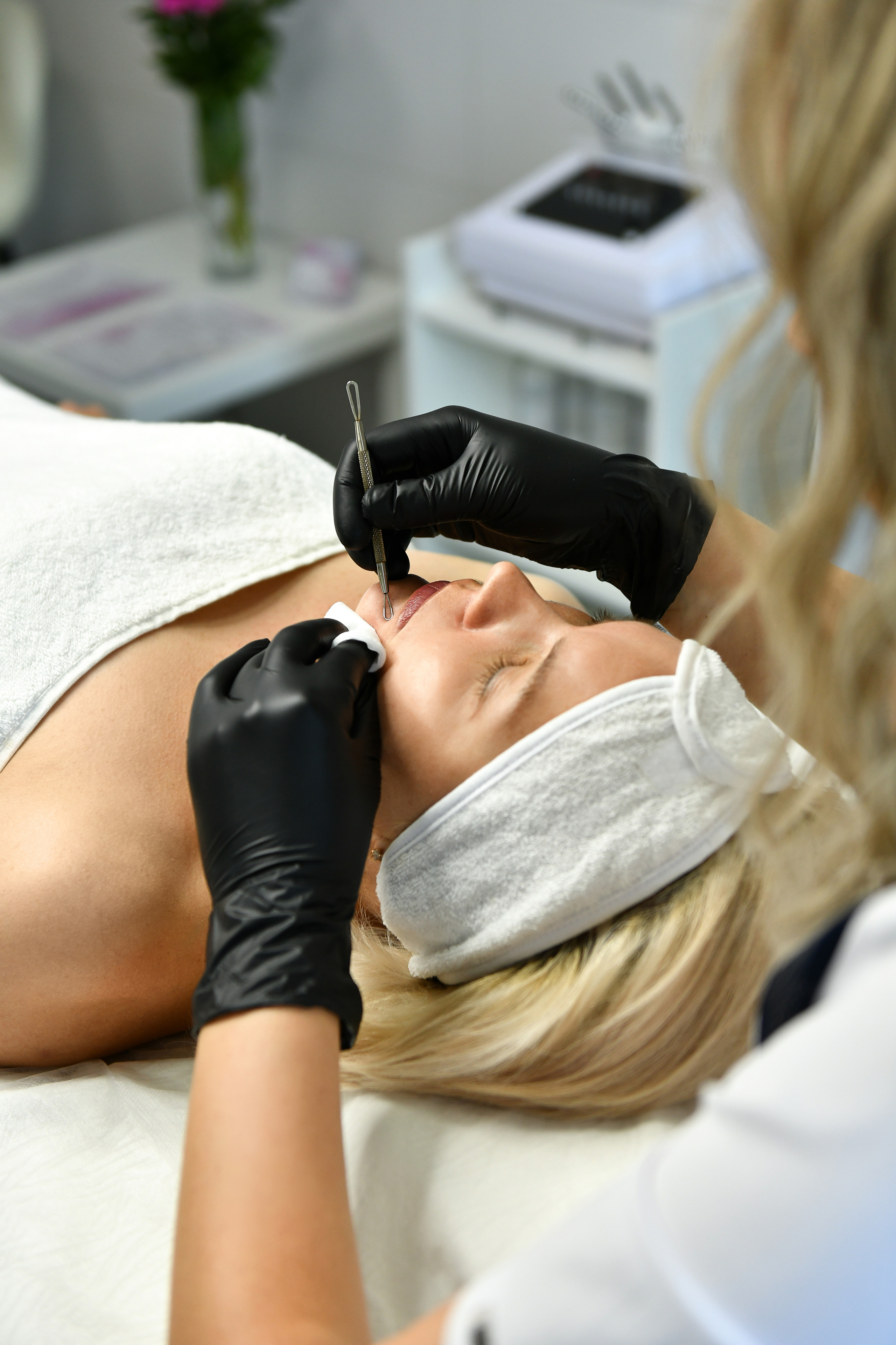 Контентная съёмка для соцсетей косметолога. Портретный и контент фотограф в Воронеже Елена Николайчик