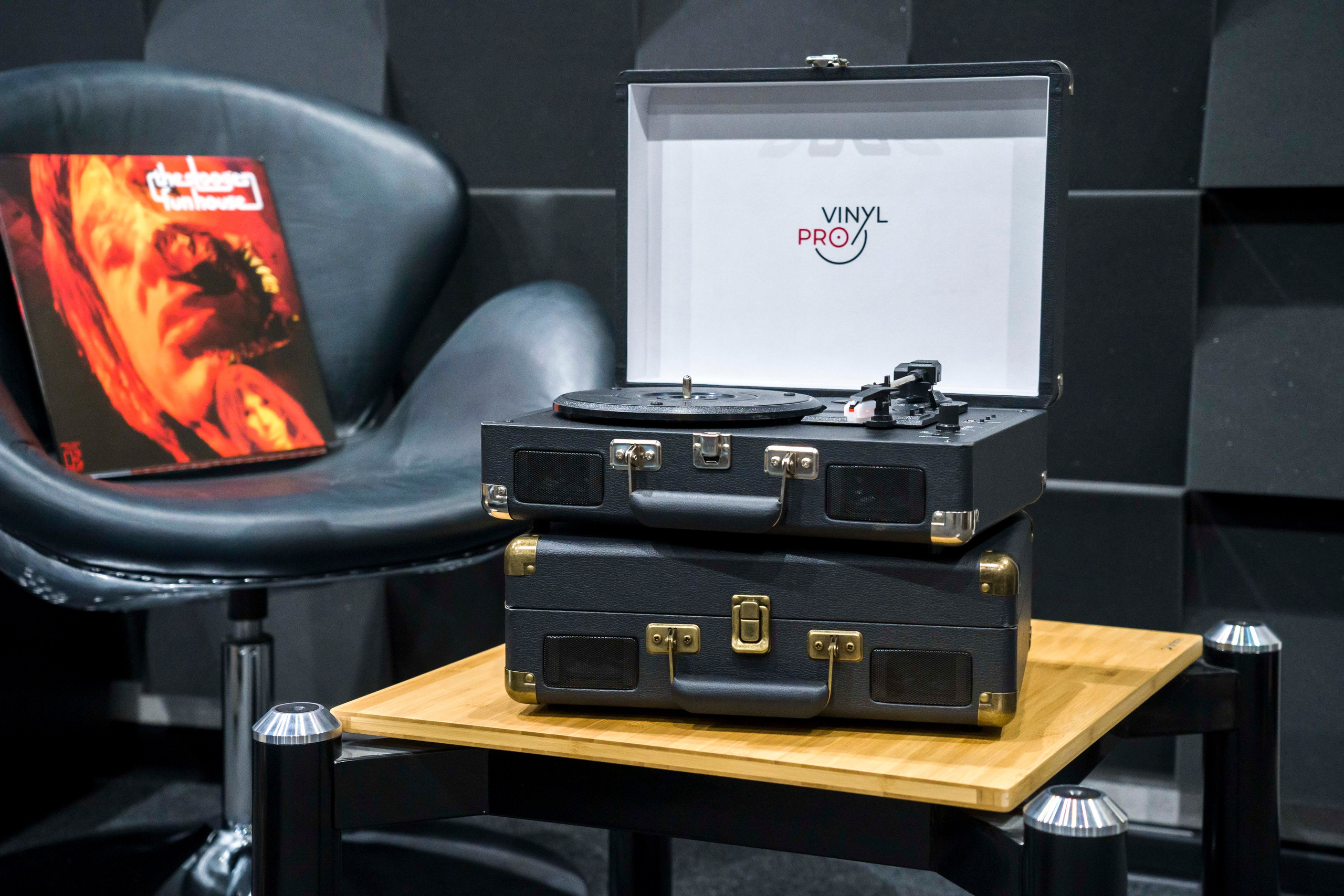 Предметная съемка продукции. Фотограф в Санкт-Петербурге. Репортажная и все съёмки для бизнеса