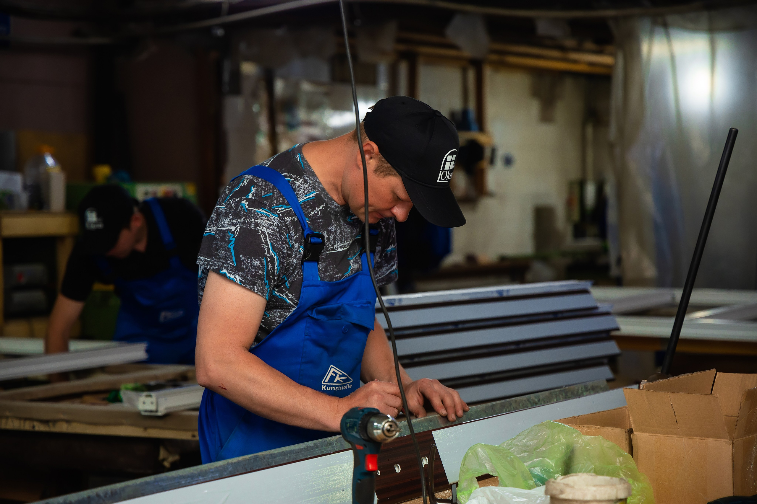 Цех по окнам. Семейный и Свадебный фотограф в Астане Александр Астапов