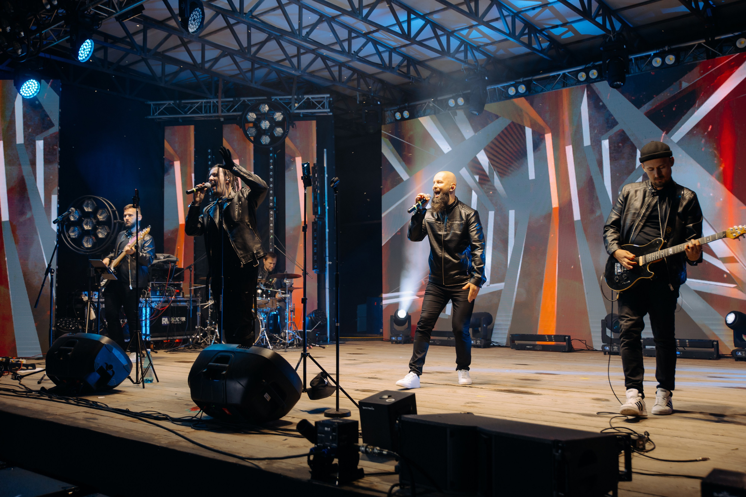 TRINIX 10 лет. Фотосъемка свадебных, семейных и корпоративных мероприятий в Перми