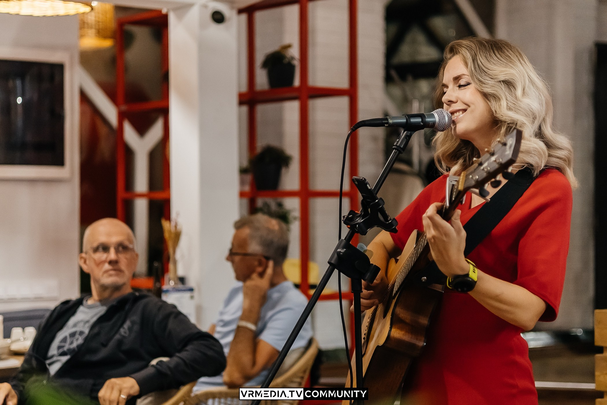 Ресторан «Volna»: Вокально-инструментальный вечер