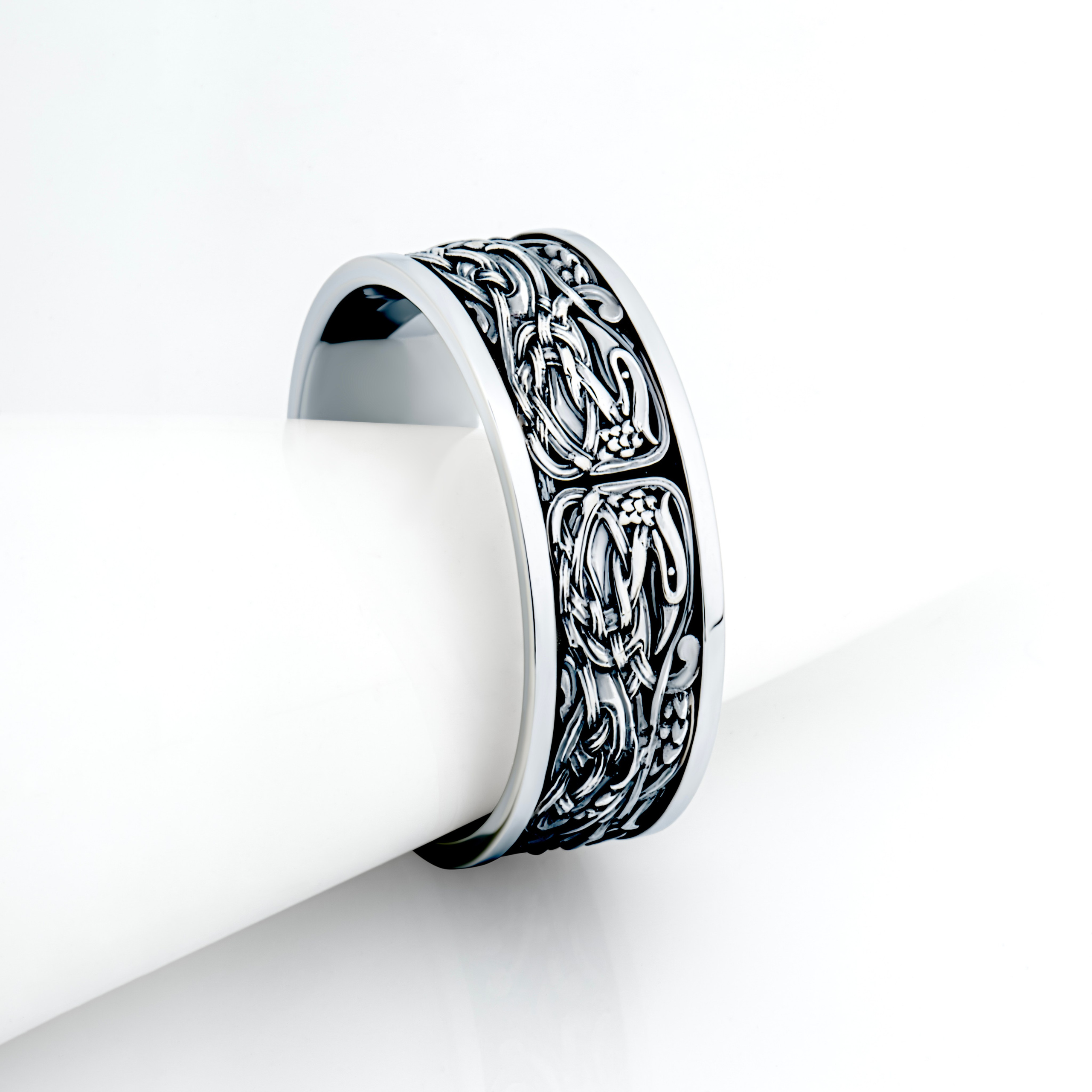 Ювелирные украшения. Фотограф ювелирных украшений в Санкт-Петербурге Воробьева Мария