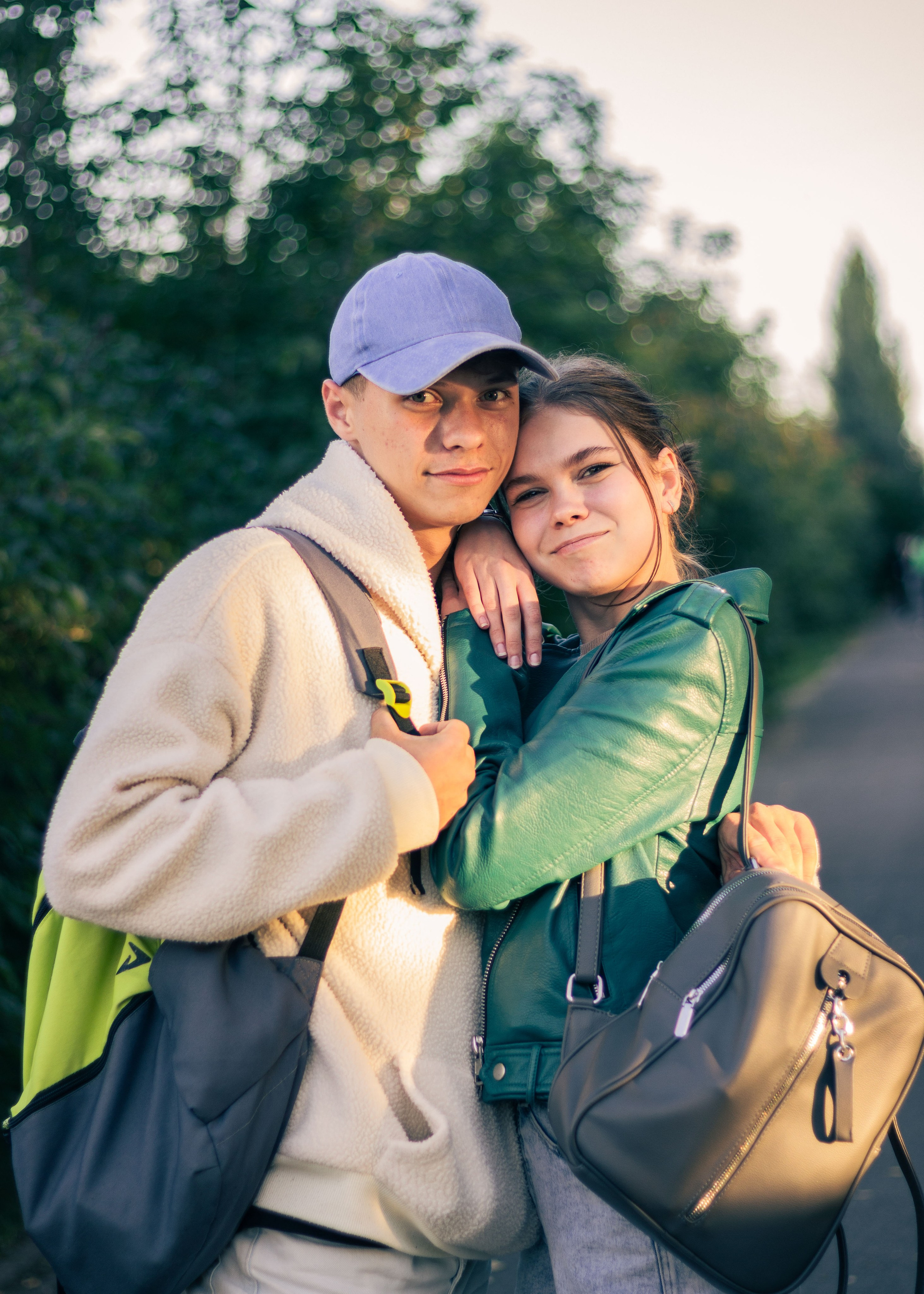 Какие-то ребята на улице. Портретный и репортажный фотограф в Кемерово Алексеева Анастасия