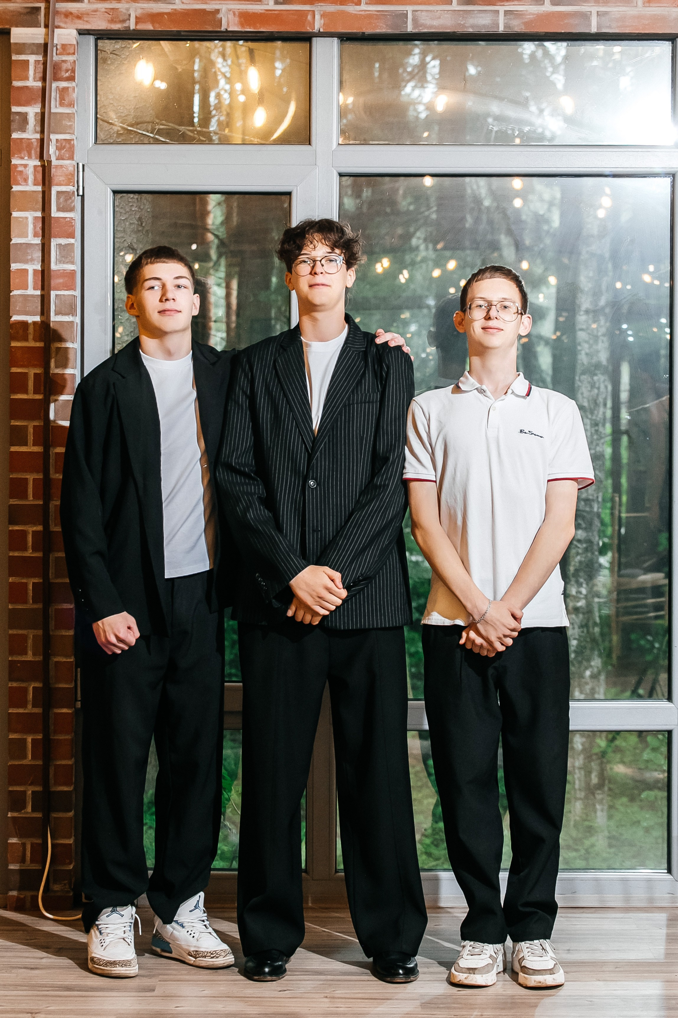 Выпускной 9 класс. Фотограф в Санкт-Петербурге Виктория Безверхая